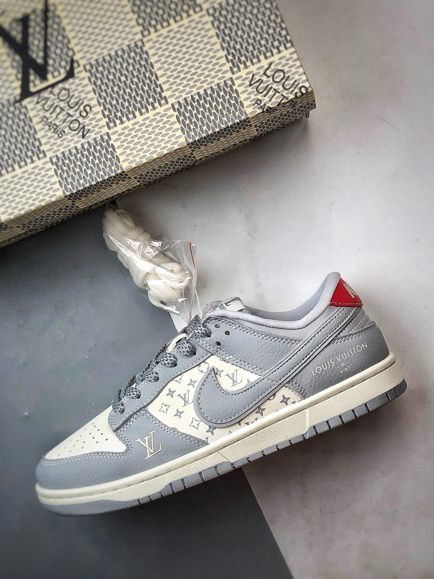 290 NK Dunk Low Retro ”DIY高端定制” LV印花米白灰 低帮休闲运动板鞋 SC9207-426