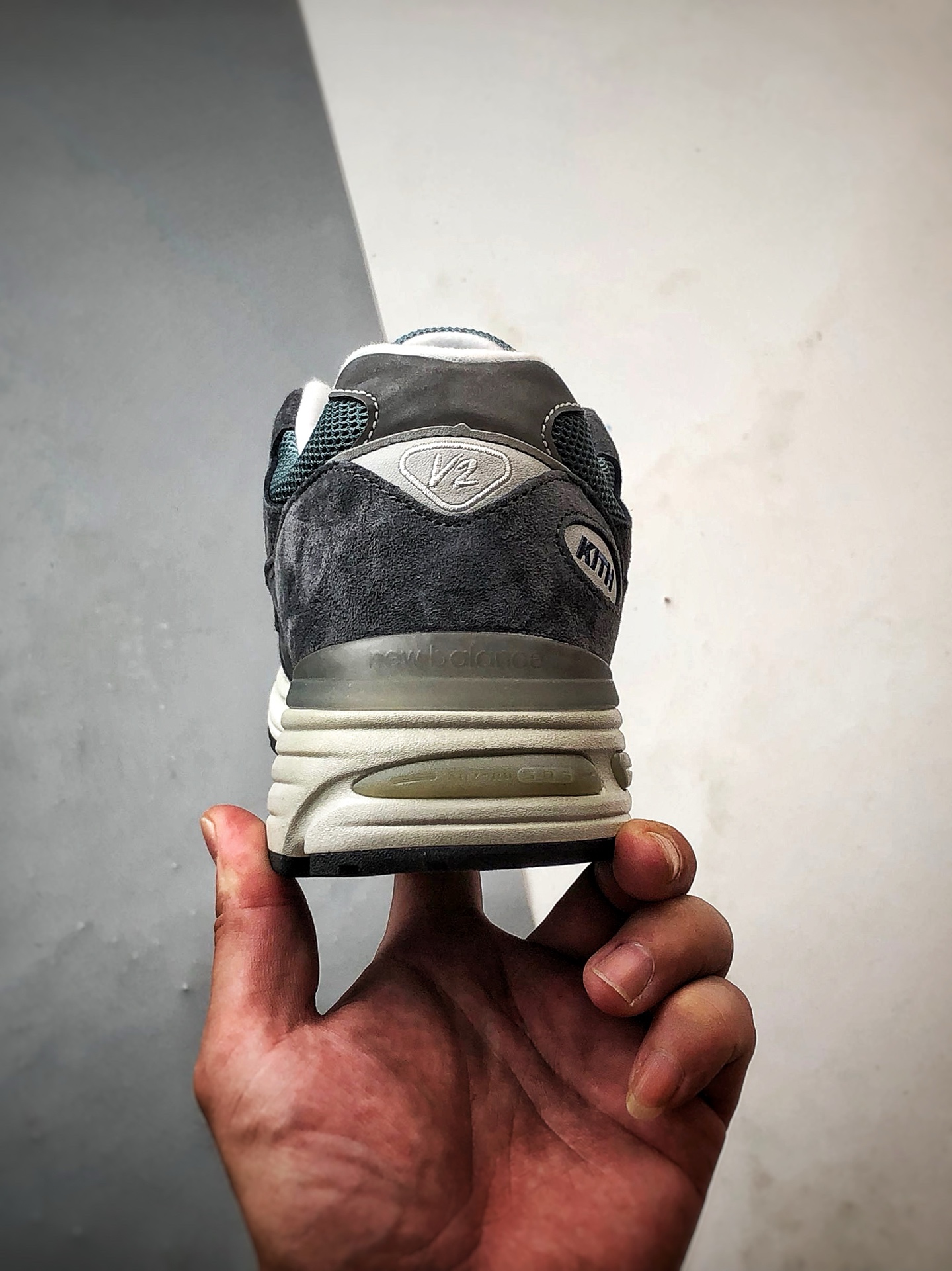 340 市售最强纯原版本 全码出货 KITH x New Balance 991v2 灰蓝色 经典复古百搭休闲运动跑步鞋 U991KH2
