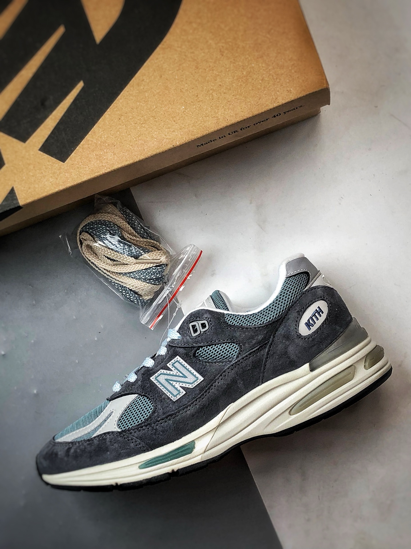 340 市售最强纯原版本 全码出货 KITH x New Balance 991v2 灰蓝色 经典复古百搭休闲运动跑步鞋 U991KH2