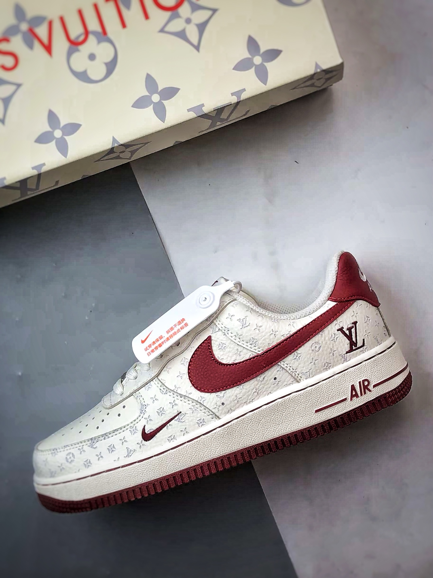 280 LV x Air Force 1 Low 老花白红 LW9279-015-Chinese UA Cheap High Quatity Brand Clothes Bags handbags Sneakers wholesale wholesaler seller from China Factory suppliers Fashion Clothing Shoes best Quality Beautiful Price 280 LV x Air Force 1 Low 老花白红 LW9279-015