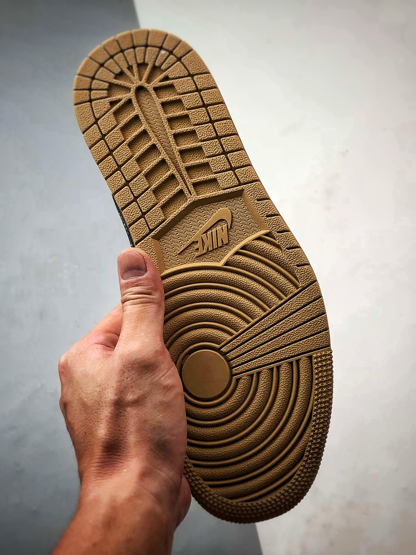 290 Air Jordan 1 Low OG ”高端定制” LV老花米白棕倒钩 XS7089-617