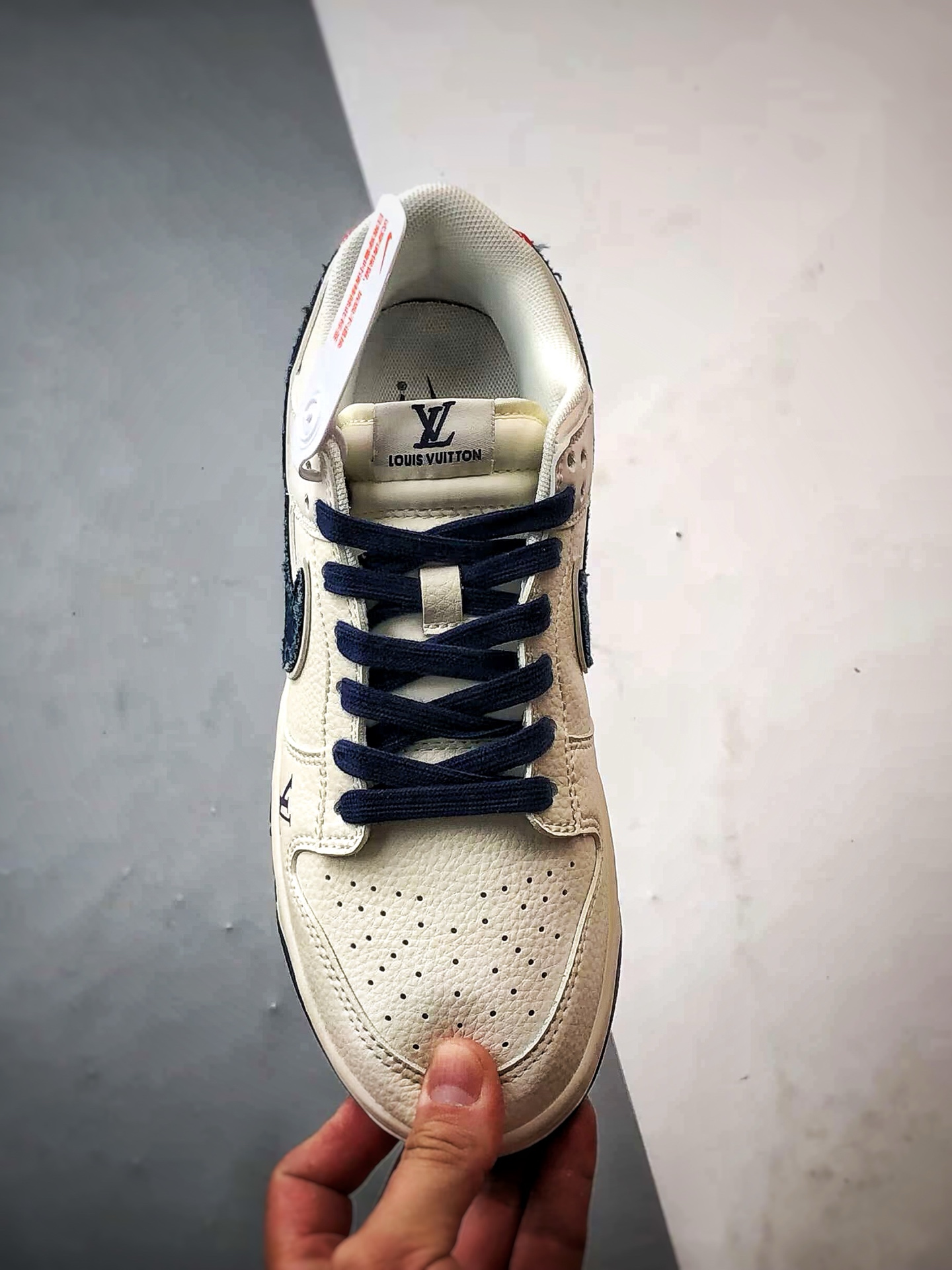 290 NK Dunk Low Retro ”DIY高端定制” LV米白蓝牛仔钩 低帮休闲运动板鞋 JP1648-037