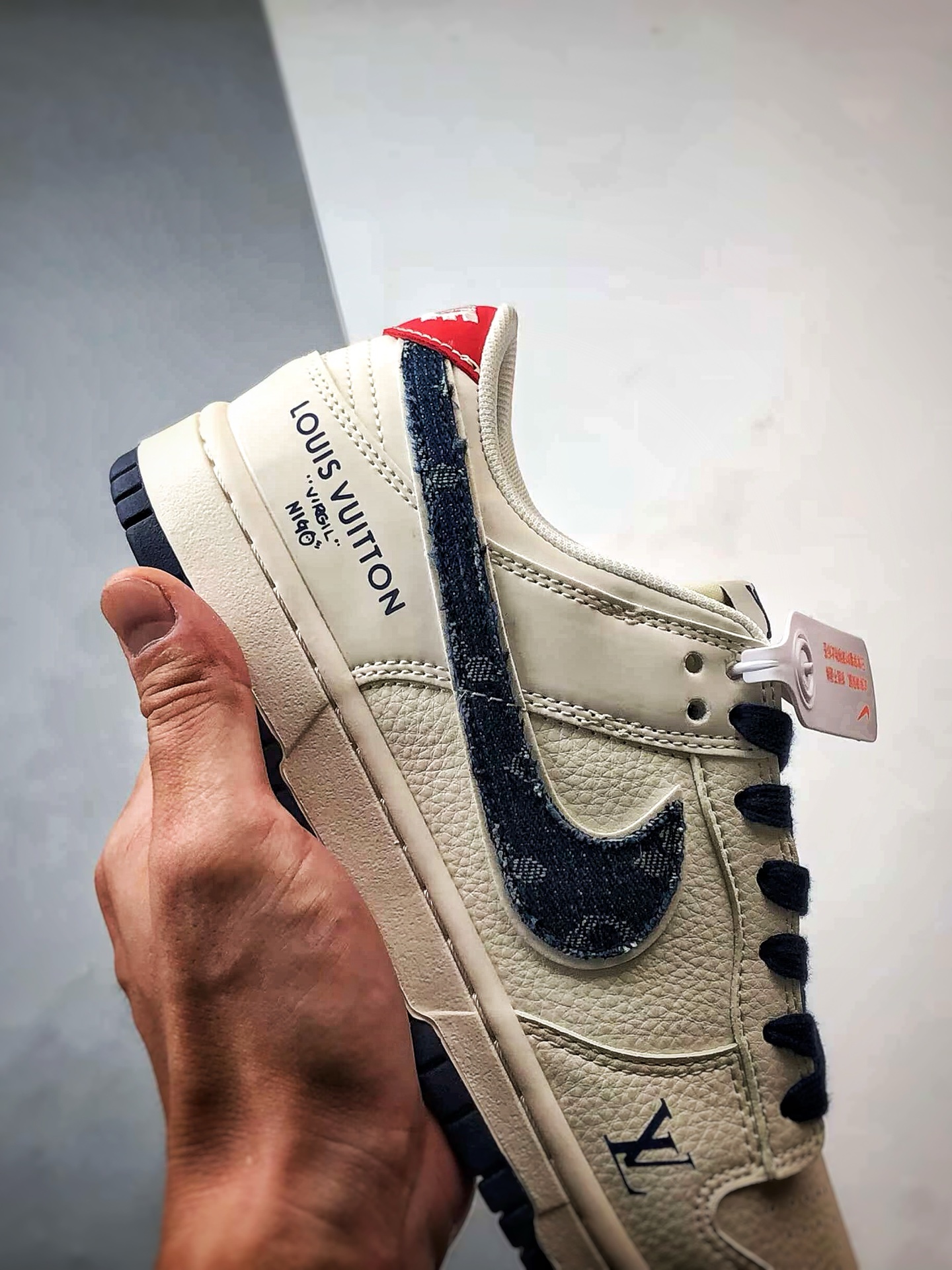290 NK Dunk Low Retro ”DIY高端定制” LV米白蓝牛仔钩 低帮休闲运动板鞋 JP1648-037