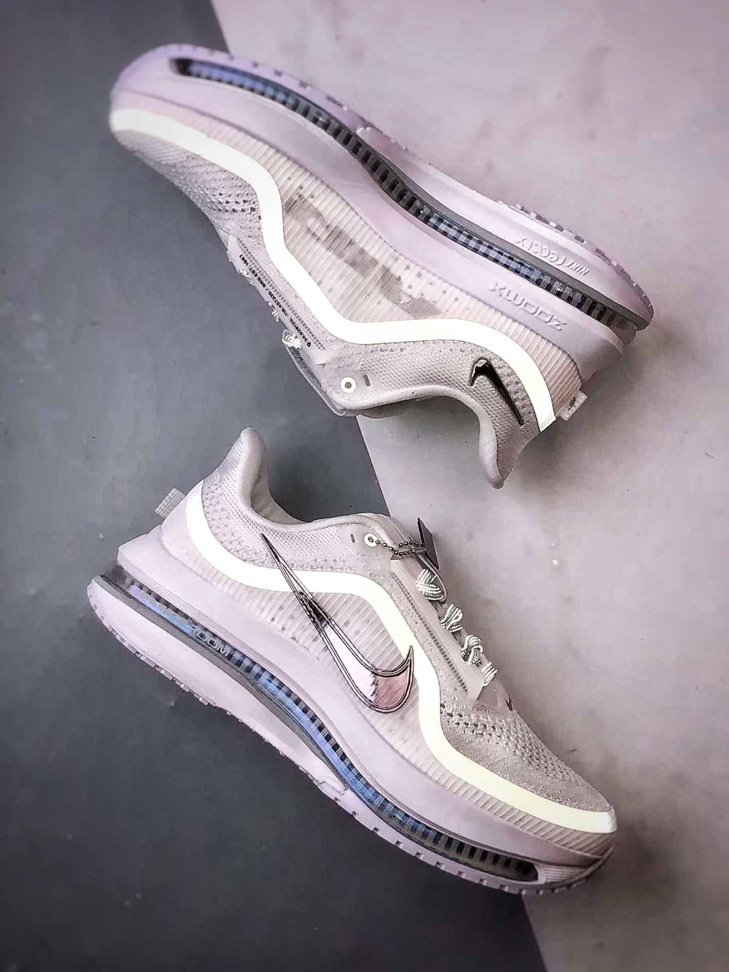 280 市售最强版本 欢迎对比 NK Pegasus Premium系列 白色 全掌气垫纤维气柱网面跑步鞋 HQ2592-102-Chinese UA Cheap High Quatity Brand Clothes Bags handbags Sneakers wholesale wholesaler seller from China Factory suppliers Fashion Clothing Shoes best Quality Beautiful Price 280 市售最强版本 欢迎对比 NK Pegasus Premium系列 白色 全掌气垫纤维气柱网面跑步鞋 HQ2592-102