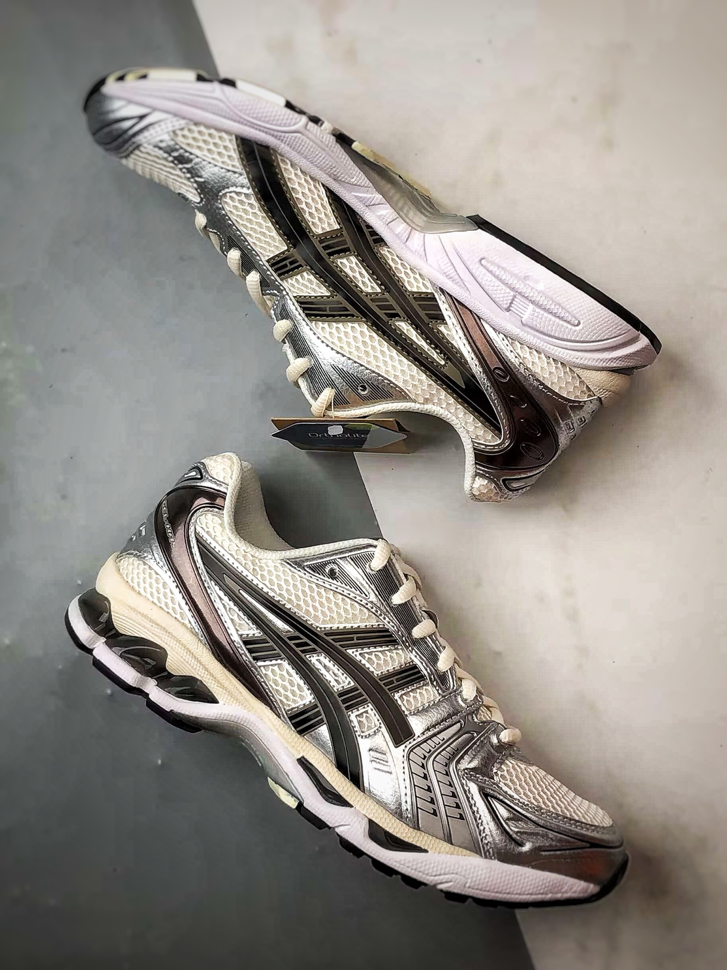320 Asics Gel-Kayano 14系列 黑白银 复古街头休闲运动跑步鞋 1201A019-108-Chinese UA Cheap High Quatity Brand Clothes Bags handbags Sneakers wholesale wholesaler seller from China Factory suppliers Fashion Clothing Shoes best Quality Beautiful Price 320 Asics Gel-Kayano 14系列 黑白银 复古街头休闲运动跑步鞋 1201A019-108