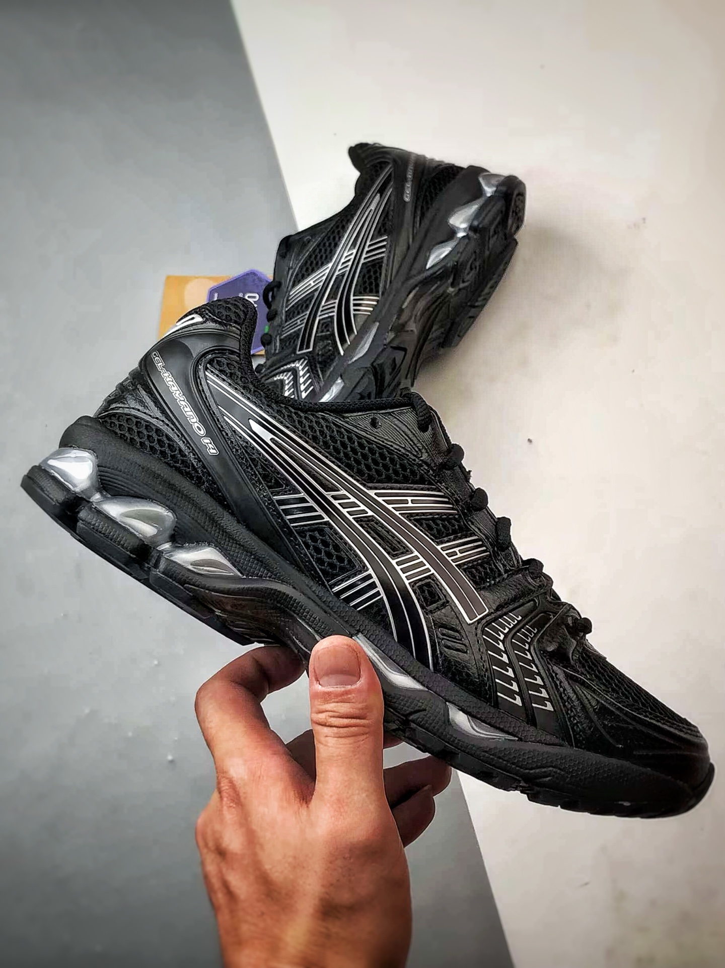 320 Asics Gel-Kayano 14系列 黑银 复古街头休闲运动跑步鞋 1201A019-006-Chinese UA Cheap High Quatity Brand Clothes Bags handbags Sneakers wholesale wholesaler seller from China Factory suppliers Fashion Clothing Shoes best Quality Beautiful Price 320 Asics Gel-Kayano 14系列 黑银 复古街头休闲运动跑步鞋 1201A019-006