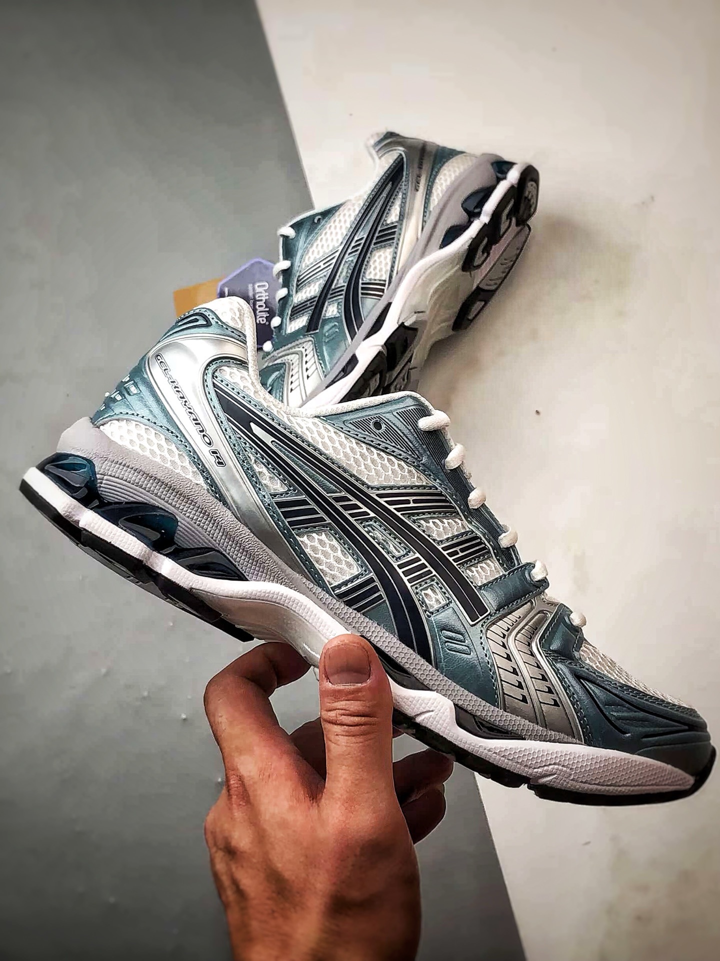 320 Asics Gel-Kayano 14系列 灰蓝 复古街头休闲运动跑步鞋 1203A537-106