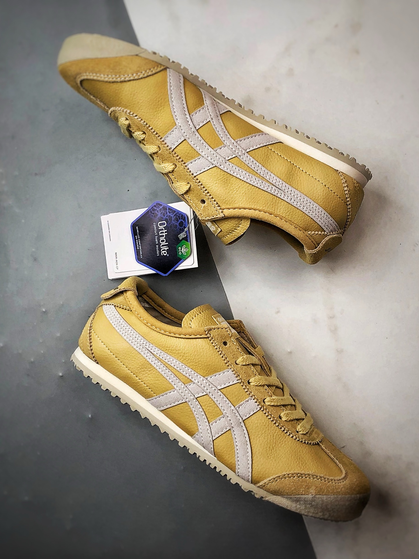 160 Asics 鬼冢虎 Mexico 66 Vin 黄色 1183B391-204