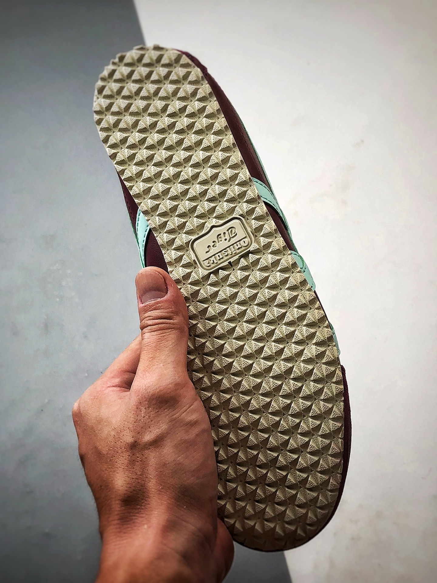 160 Asics 鬼冢虎 Mexico 66 深红蓝色 1183C102-500