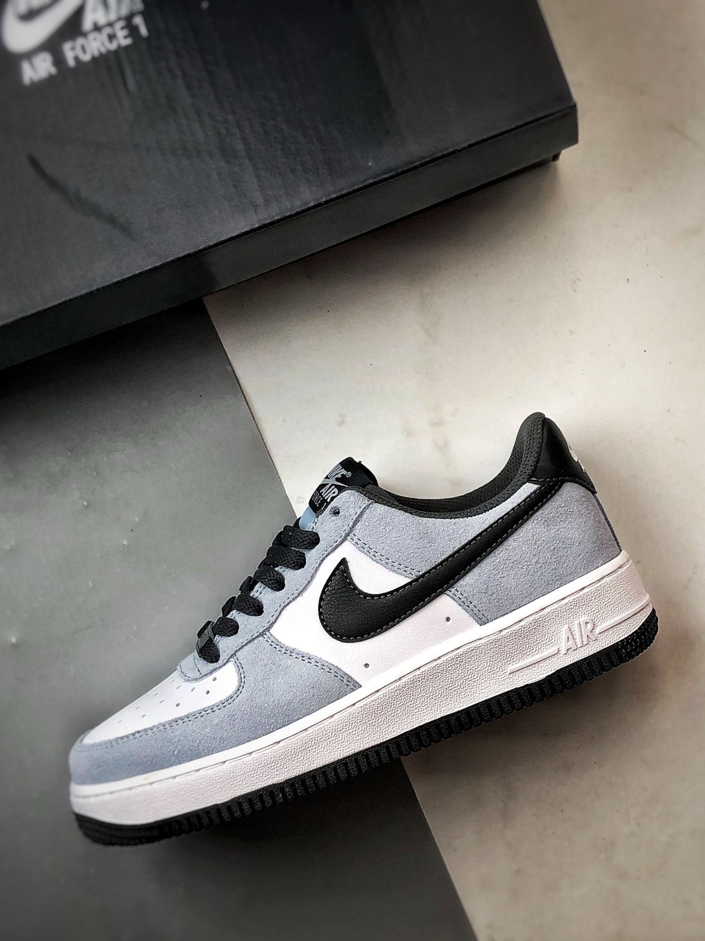 220 Air Force 1 '07 Low 白蓝黑 IF6205-400-Chinese UA Cheap High Quatity Brand Clothes Bags handbags Sneakers wholesale wholesaler seller from China Factory suppliers Fashion Clothing Shoes best Quality Beautiful Price 220 Air Force 1 '07 Low 白蓝黑 IF6205-400