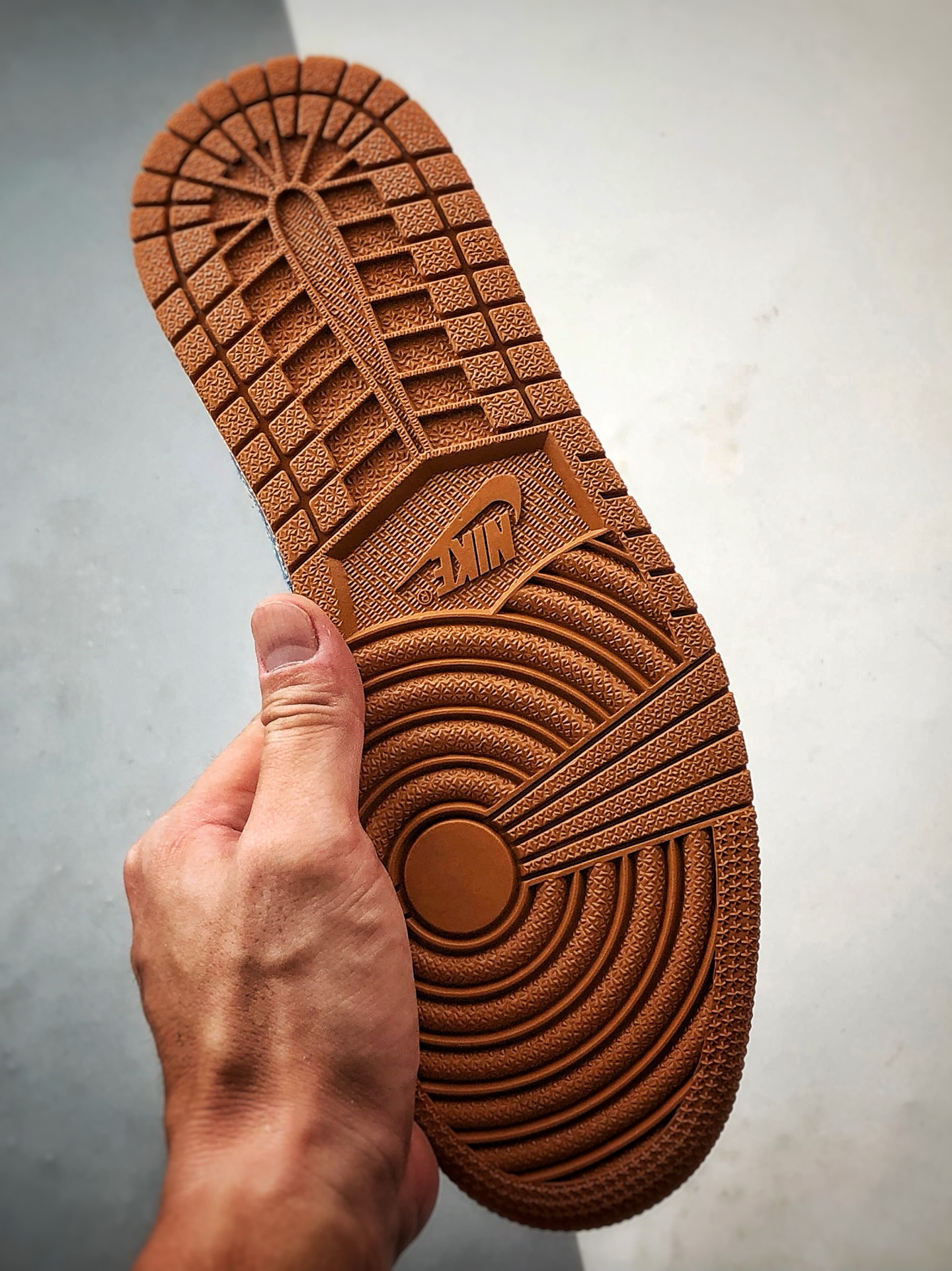 290 Air Jordan 1 Low OG ”高端定制” 古驰米红蓝印花倒钩 XQ1979-001-Chinese UA Cheap High Quatity Brand Clothes Bags handbags Sneakers wholesale wholesaler seller from China Factory suppliers Fashion Clothing Shoes best Quality Beautiful Price 290 Air Jordan 1 Low OG ”高端定制” 古驰米红蓝印花倒钩 XQ1979-001