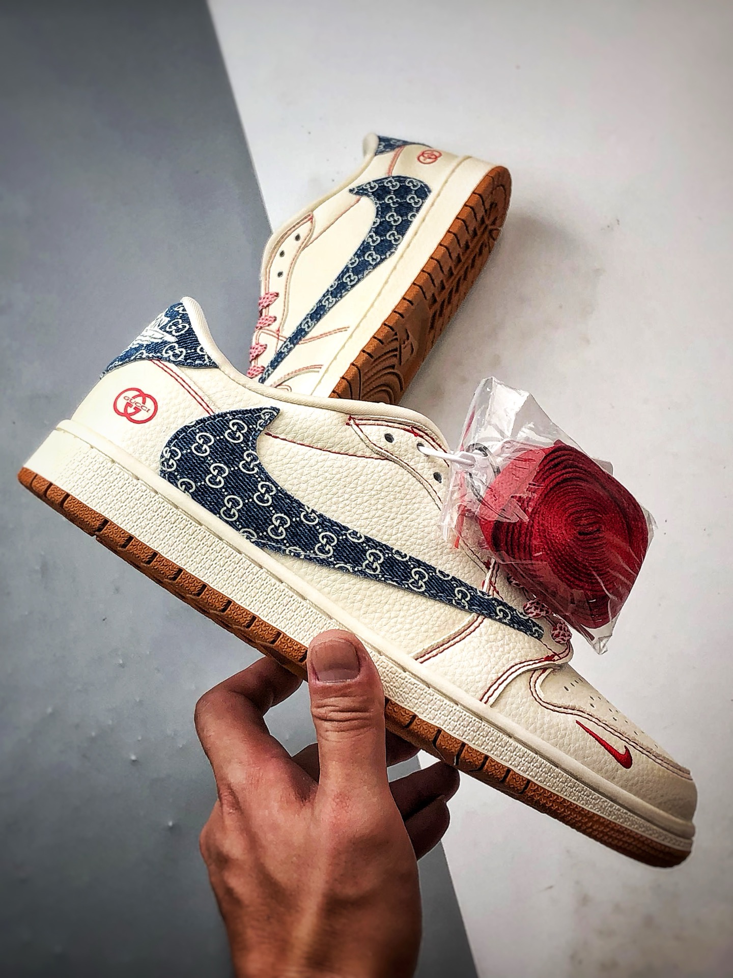 290 Air Jordan 1 Low OG ”高端定制” 古驰米红蓝印花倒钩 XQ1979-001-Chinese UA Cheap High Quatity Brand Clothes Bags handbags Sneakers wholesale wholesaler seller from China Factory suppliers Fashion Clothing Shoes best Quality Beautiful Price 290 Air Jordan 1 Low OG ”高端定制” 古驰米红蓝印花倒钩 XQ1979-001