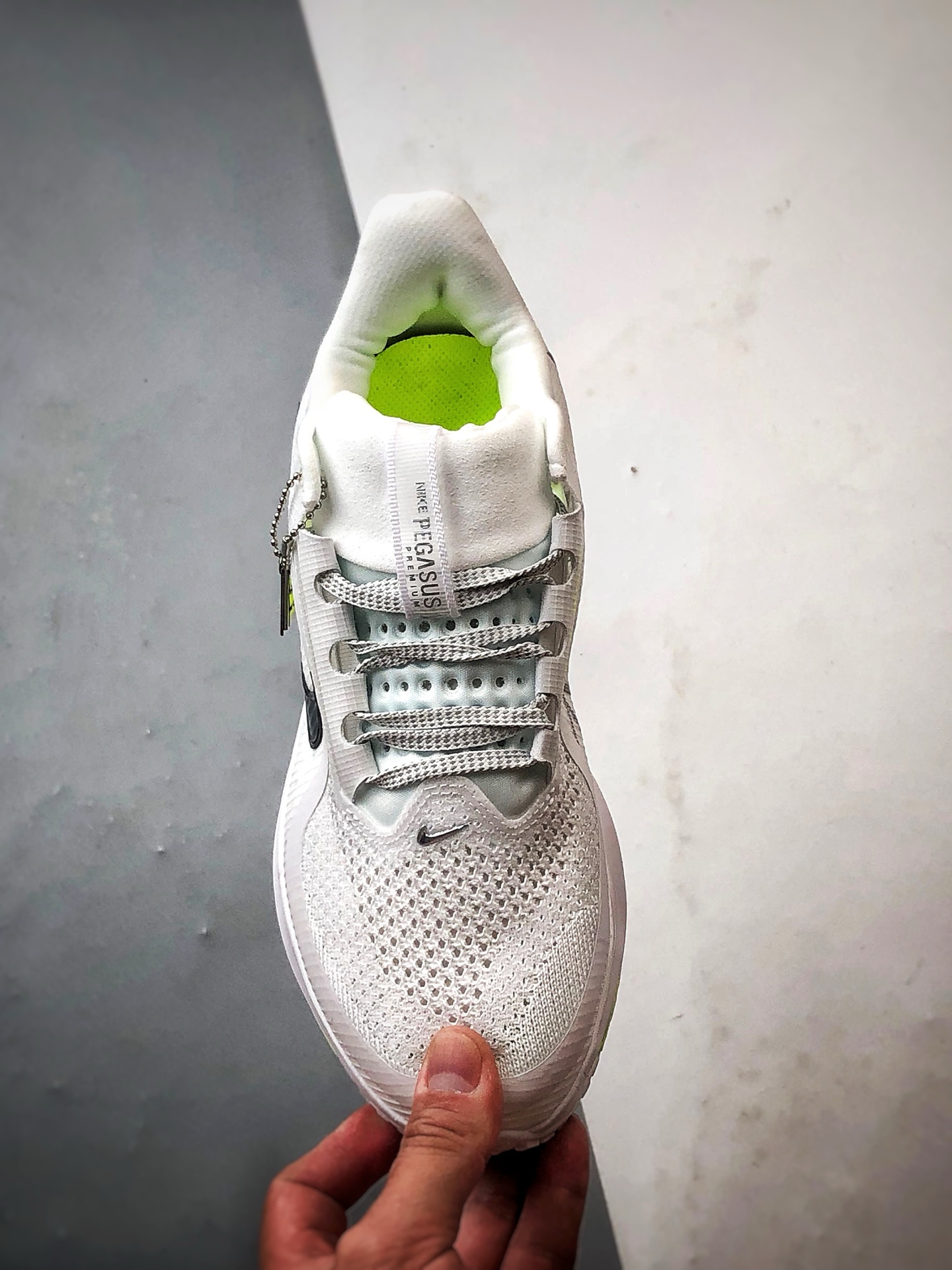 280 市售最强版本 欢迎对比 NK Pegasus Premium系列 白绿色 全掌气垫纤维气柱网面跑步鞋 HQ2592-100-Chinese UA Cheap High Quatity Brand Clothes Bags handbags Sneakers wholesale wholesaler seller from China Factory suppliers Fashion Clothing Shoes best Quality Beautiful Price 280 市售最强版本 欢迎对比 NK Pegasus Premium系列 白绿色 全掌气垫纤维气柱网面跑步鞋 HQ2592-100
