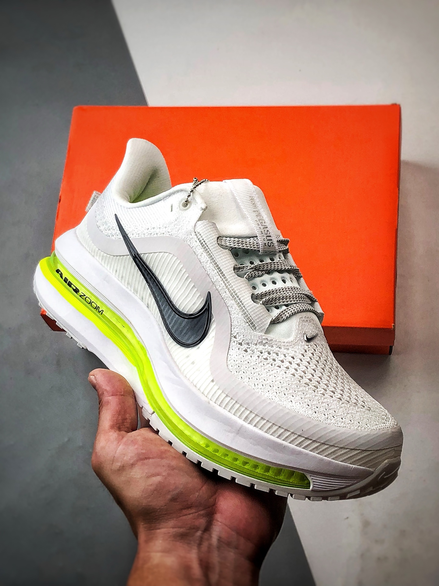 280 市售最强版本 欢迎对比 NK Pegasus Premium系列 白绿色 全掌气垫纤维气柱网面跑步鞋 HQ2592-100-Chinese UA Cheap High Quatity Brand Clothes Bags handbags Sneakers wholesale wholesaler seller from China Factory suppliers Fashion Clothing Shoes best Quality Beautiful Price 280 市售最强版本 欢迎对比 NK Pegasus Premium系列 白绿色 全掌气垫纤维气柱网面跑步鞋 HQ2592-100