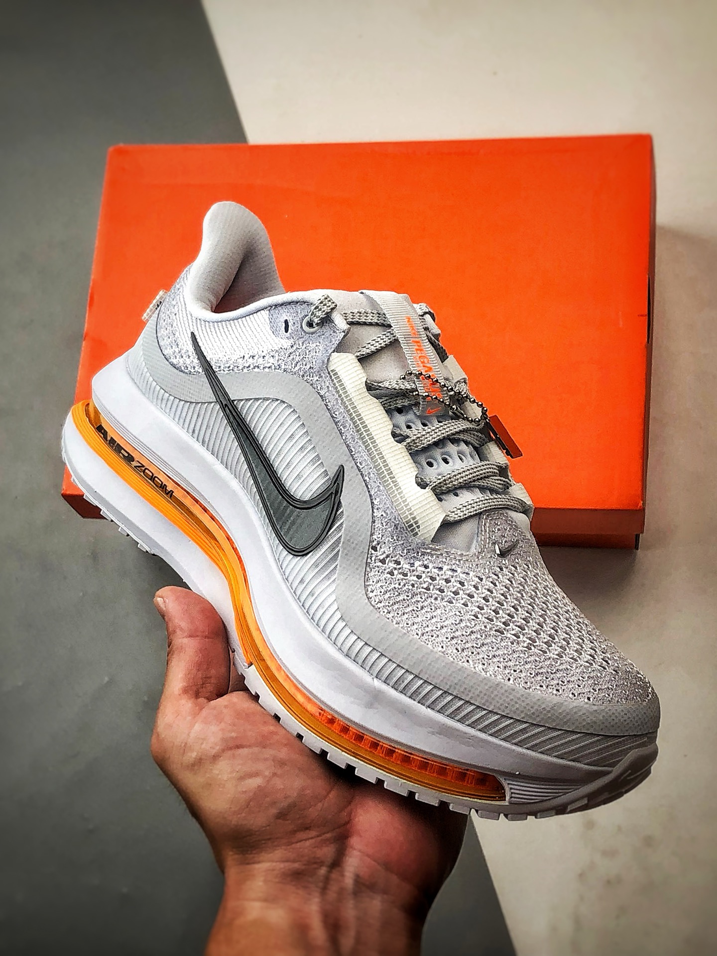 280 市售最强版本 欢迎对比 NK Pegasus Premium系列 灰白橙 全掌气垫纤维气柱网面跑步鞋 HQ2592-002