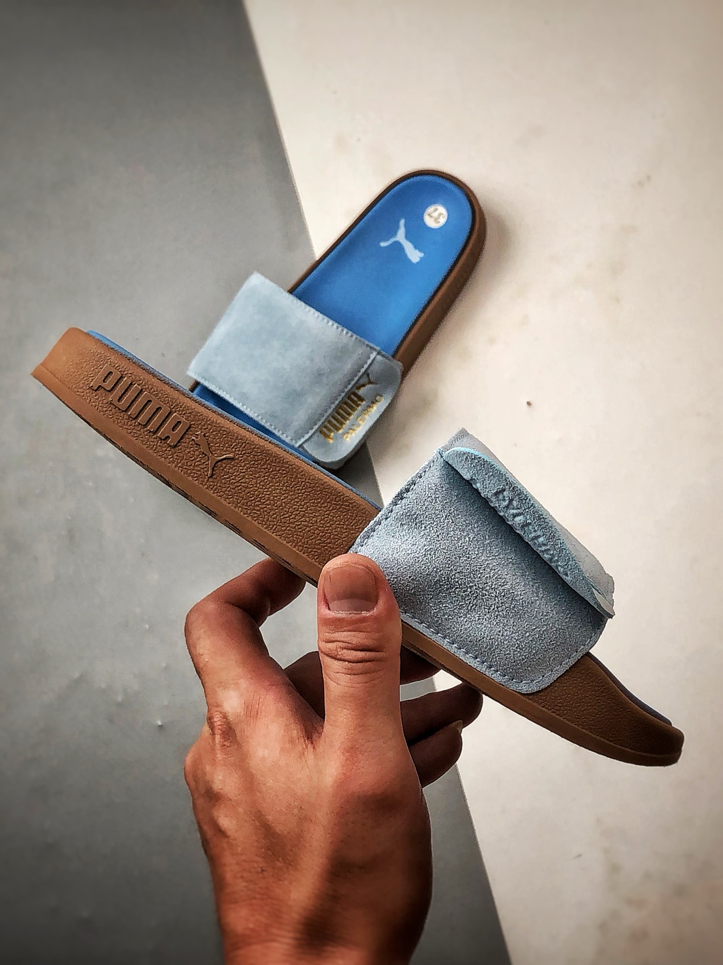 130 Puma Leadcat 2.0 浅蓝色 彪马轻便舒适一字拖鞋-Chinese UA Cheap High Quatity Brand Clothes Bags handbags Sneakers wholesale wholesaler seller from China Factory suppliers Fashion Clothing Shoes best Quality Beautiful Price 130 Puma Leadcat 2.0 浅蓝色 彪马轻便舒适一字拖鞋