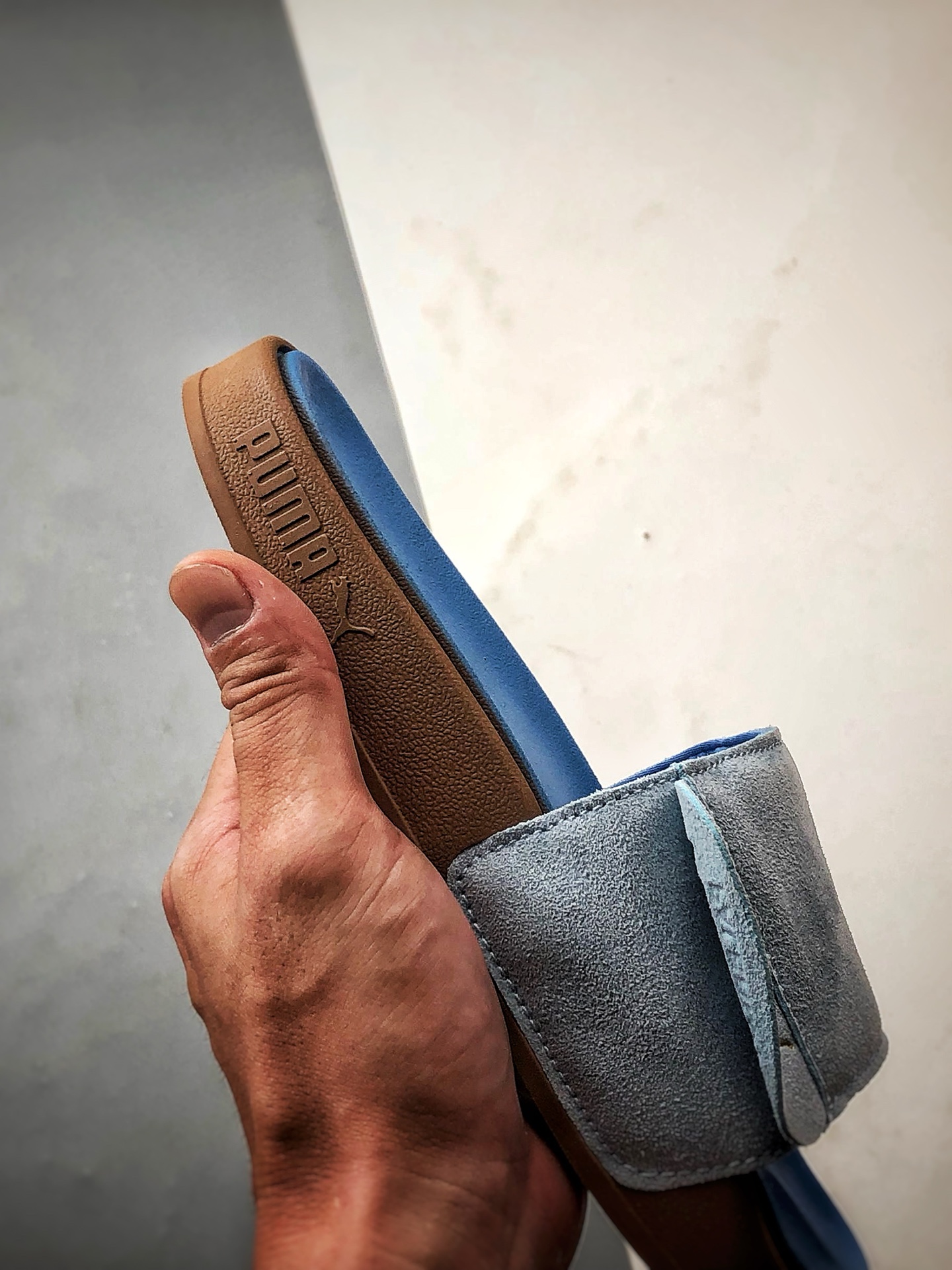 130 Puma Leadcat 2.0 浅蓝色 彪马轻便舒适一字拖鞋-Chinese UA Cheap High Quatity Brand Clothes Bags handbags Sneakers wholesale wholesaler seller from China Factory suppliers Fashion Clothing Shoes best Quality Beautiful Price 130 Puma Leadcat 2.0 浅蓝色 彪马轻便舒适一字拖鞋