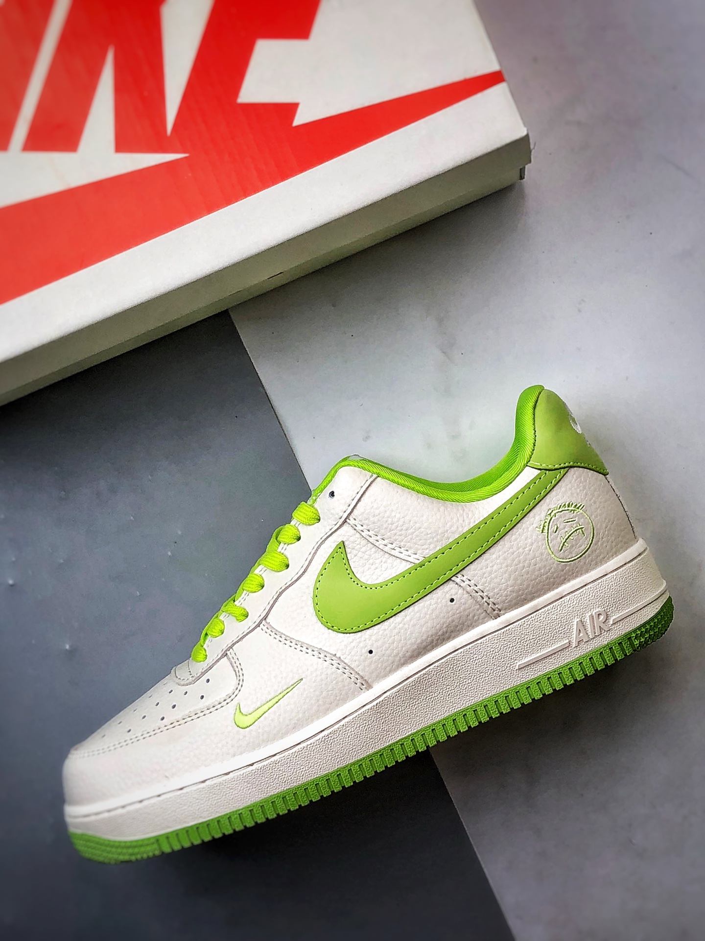 280 Air Force 1 '07 Low 鬼脸米白绿 DF0188-070-Chinese UA Cheap High Quatity Brand Clothes Bags handbags Sneakers wholesale wholesaler seller from China Factory suppliers Fashion Clothing Shoes best Quality Beautiful Price 280 Air Force 1 '07 Low 鬼脸米白绿 DF0188-070