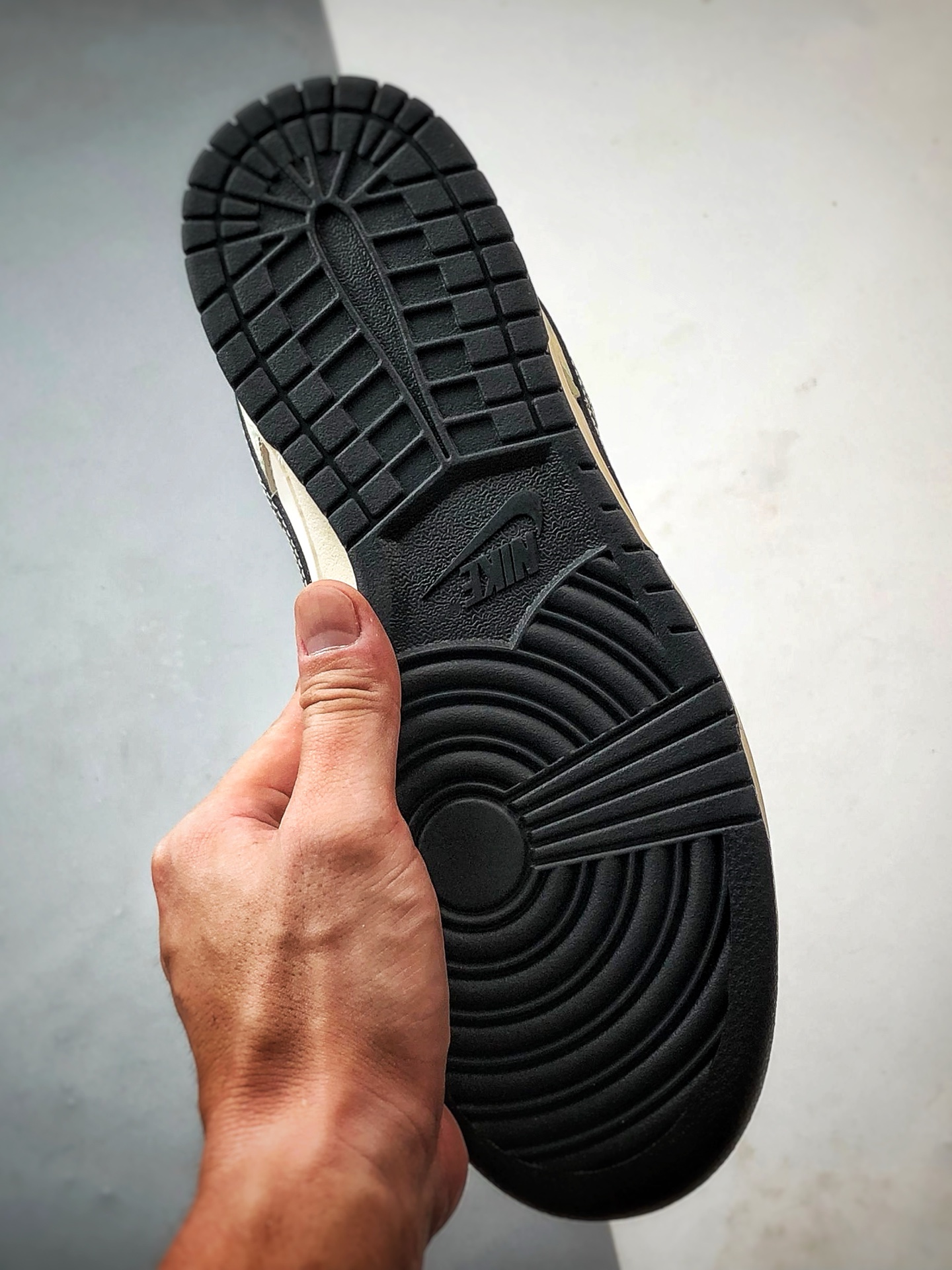 290 NK Dunk Low Retro ”DIY高端定制” LV印花米白黑钩 低帮休闲运动板鞋 YX5066-362-Chinese UA Cheap High Quatity Brand Clothes Bags handbags Sneakers wholesale wholesaler seller from China Factory suppliers Fashion Clothing Shoes best Quality Beautiful Price 290 NK Dunk Low Retro ”DIY高端定制” LV印花米白黑钩 低帮休闲运动板鞋 YX5066-362