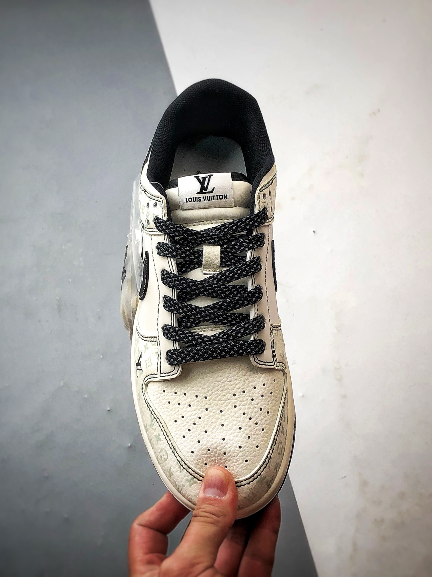 290 NK Dunk Low Retro ”DIY高端定制” LV印花米白黑钩 低帮休闲运动板鞋 YX5066-362-Chinese UA Cheap High Quatity Brand Clothes Bags handbags Sneakers wholesale wholesaler seller from China Factory suppliers Fashion Clothing Shoes best Quality Beautiful Price 290 NK Dunk Low Retro ”DIY高端定制” LV印花米白黑钩 低帮休闲运动板鞋 YX5066-362