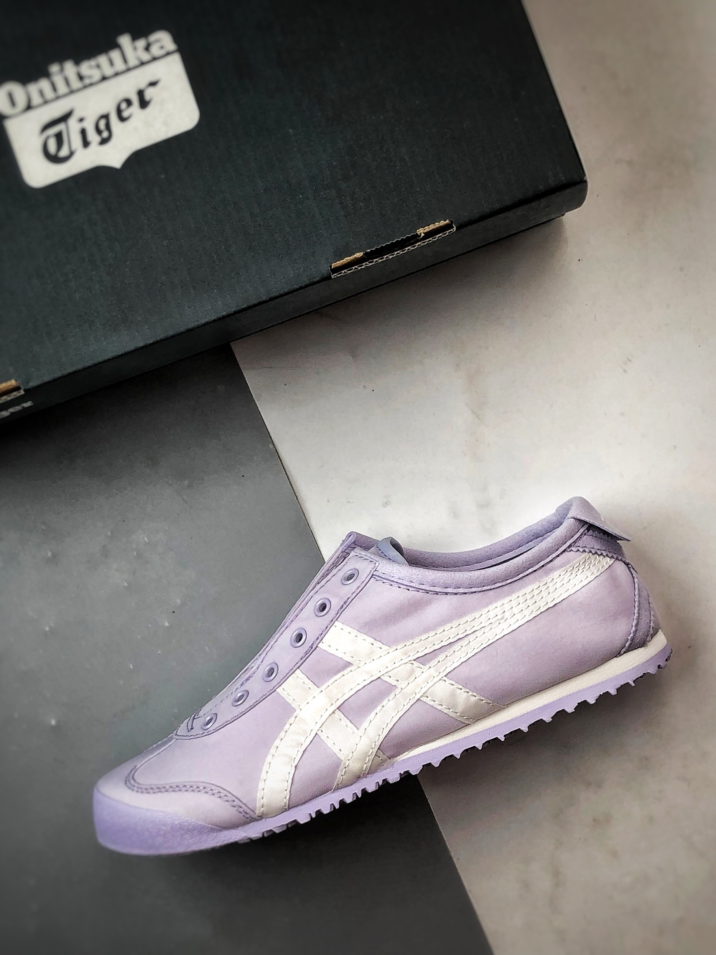 150 Asics 鬼冢虎 Mexico 66 Slip-On 帆布紫白 1183B603-500