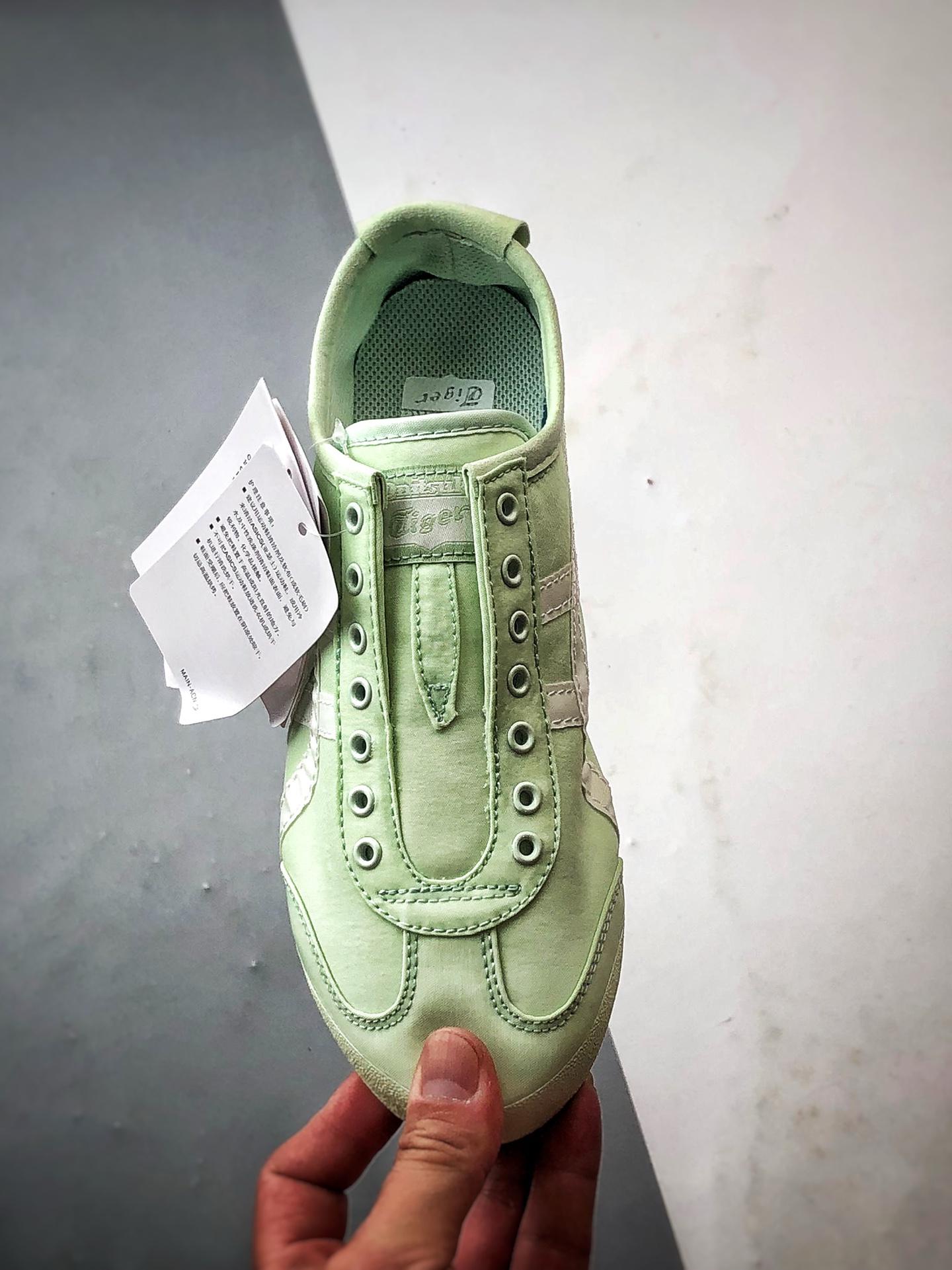 150 Asics 鬼冢虎 Mexico 66 Slip-On 帆布绿白 1183B603-303-Chinese UA Cheap High Quatity Brand Clothes Bags handbags Sneakers wholesale wholesaler seller from China Factory suppliers Fashion Clothing Shoes best Quality Beautiful Price 150 Asics 鬼冢虎 Mexico 66 Slip-On 帆布绿白 1183B603-303