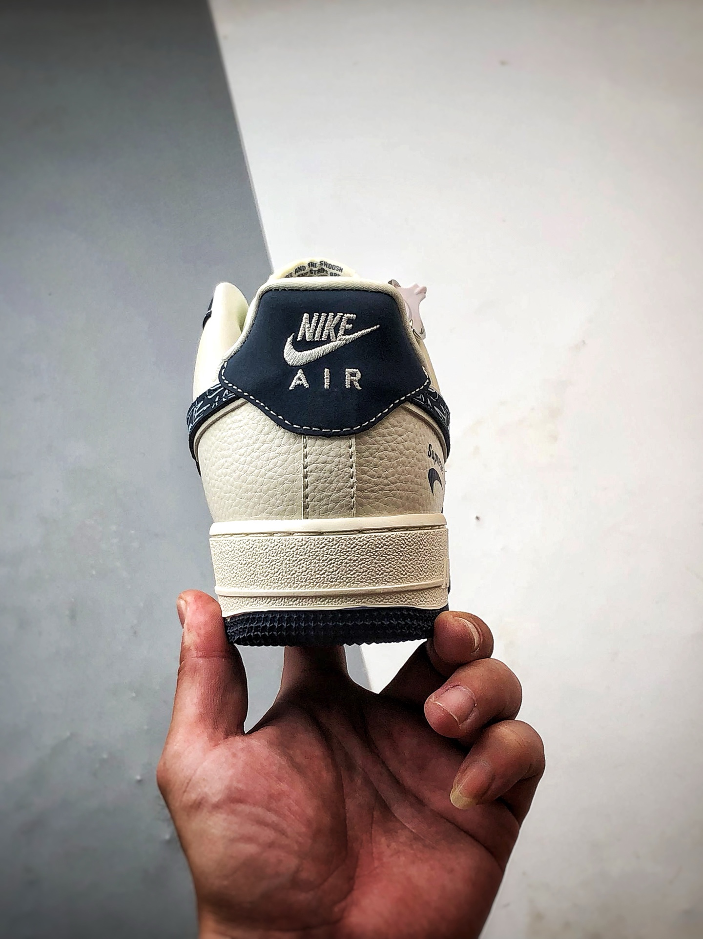 280 Sup x Air Force 1 Low 米白蓝涂鸦钩 DF0188-069