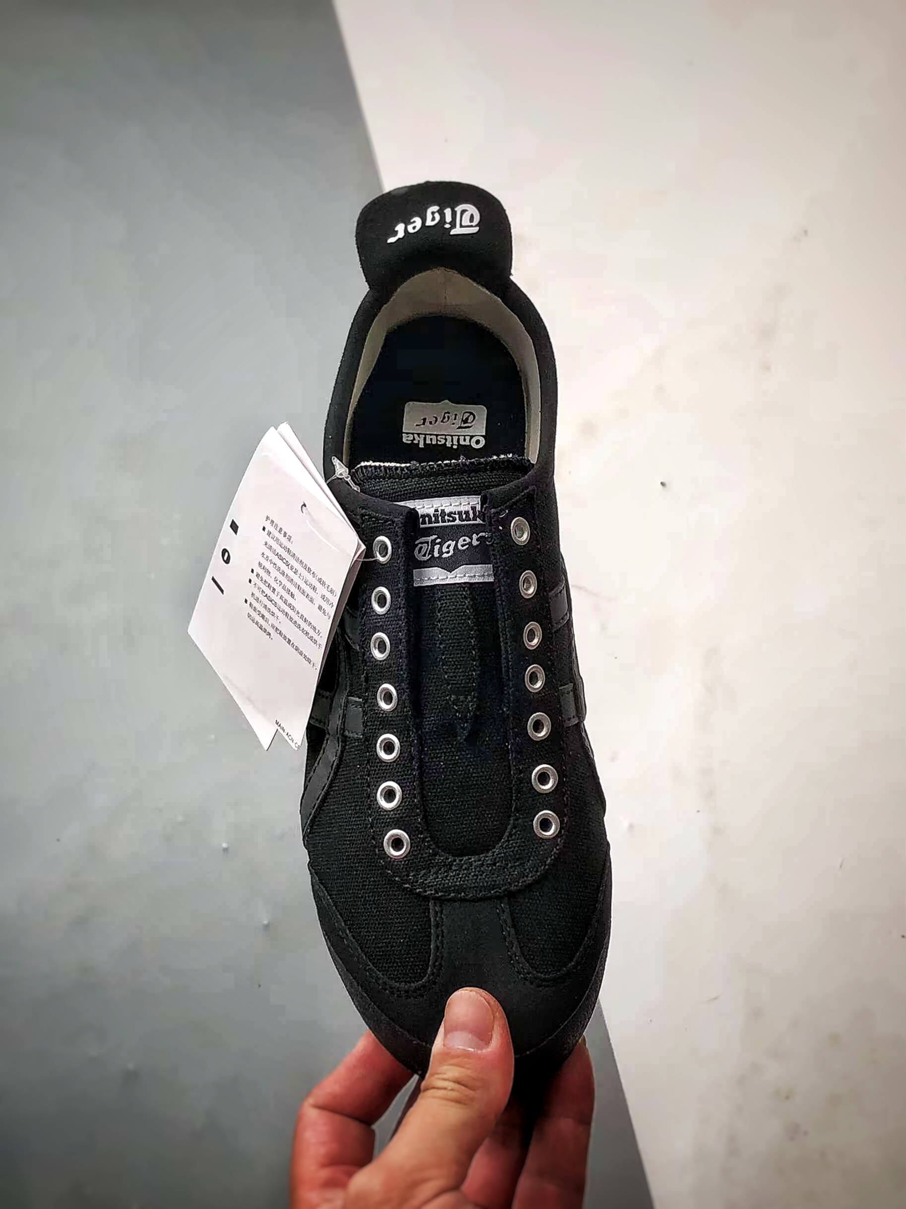 Asics 鬼冢虎 Mexico 66 Slip-On 帆布黑色 1183A360-002-莆田鞋,莆田鞋货源,高仿鞋,高仿鞋货源,安福档口,莆田高仿鞋,莆田鞋批发,高仿鞋批发,莆田高仿运动鞋,高仿运动鞋,莆田运动鞋 Asics 鬼冢虎 Mexico 66 Slip-On 帆布黑色 1183A360-002