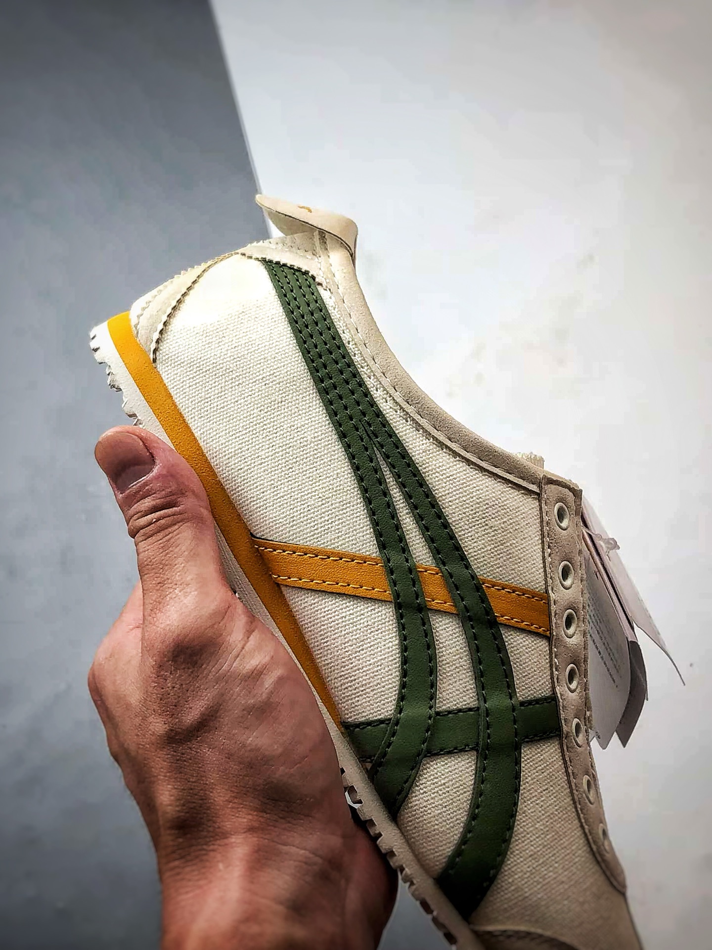 Asics 鬼冢虎 Mexico 66 Slip-On 帆布白棕绿 1183A360-211-莆田鞋,莆田鞋货源,高仿鞋,高仿鞋货源,安福档口,莆田高仿鞋,莆田鞋批发,高仿鞋批发,莆田高仿运动鞋,高仿运动鞋,莆田运动鞋 Asics 鬼冢虎 Mexico 66 Slip-On 帆布白棕绿 1183A360-211