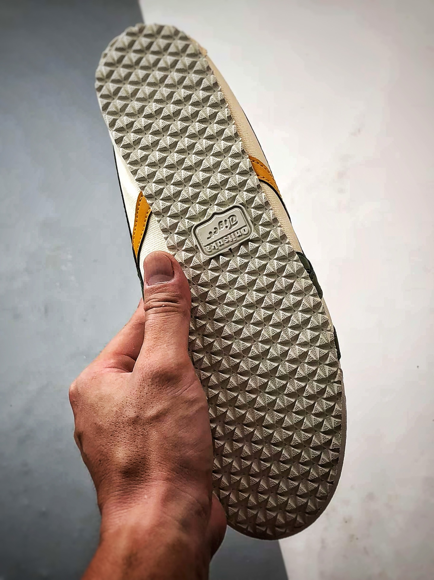 Asics 鬼冢虎 Mexico 66 Slip-On 帆布白棕绿 1183A360-211-莆田鞋,莆田鞋货源,高仿鞋,高仿鞋货源,安福档口,莆田高仿鞋,莆田鞋批发,高仿鞋批发,莆田高仿运动鞋,高仿运动鞋,莆田运动鞋 Asics 鬼冢虎 Mexico 66 Slip-On 帆布白棕绿 1183A360-211