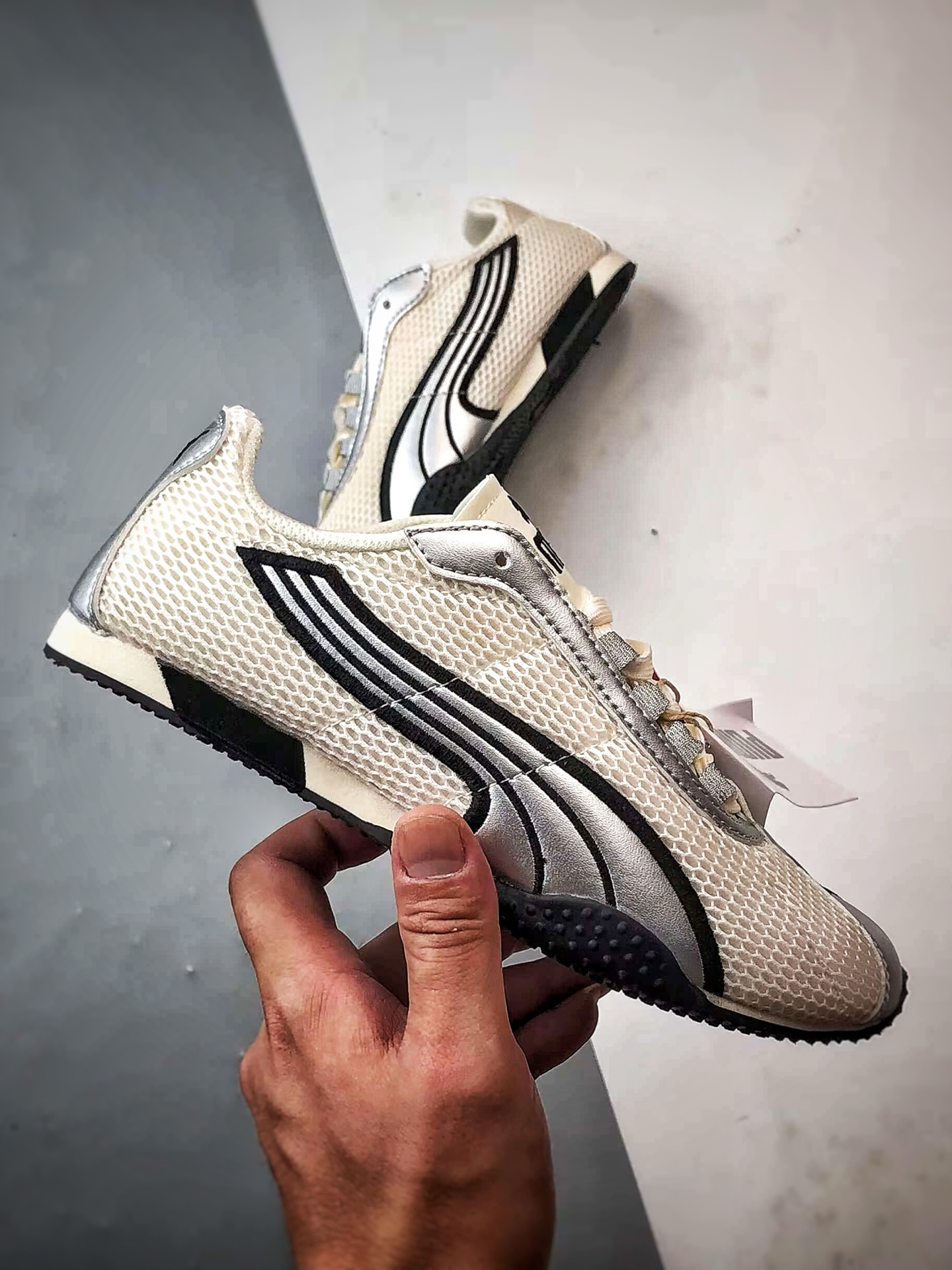 160 Puma H-Street OG 银光白 薄底低帮专业越野德训鞋 403692-05