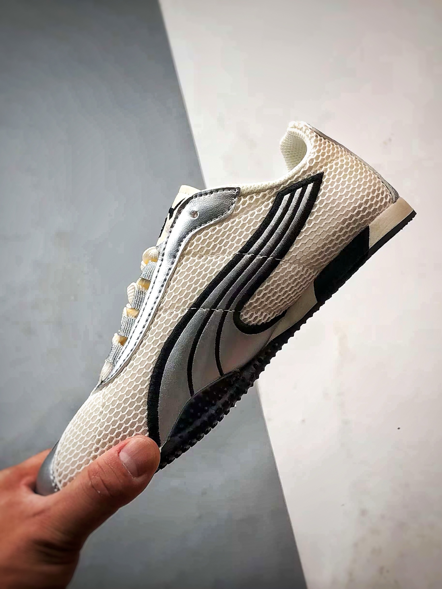 160 Puma H-Street OG 银光白 薄底低帮专业越野德训鞋 403692-05