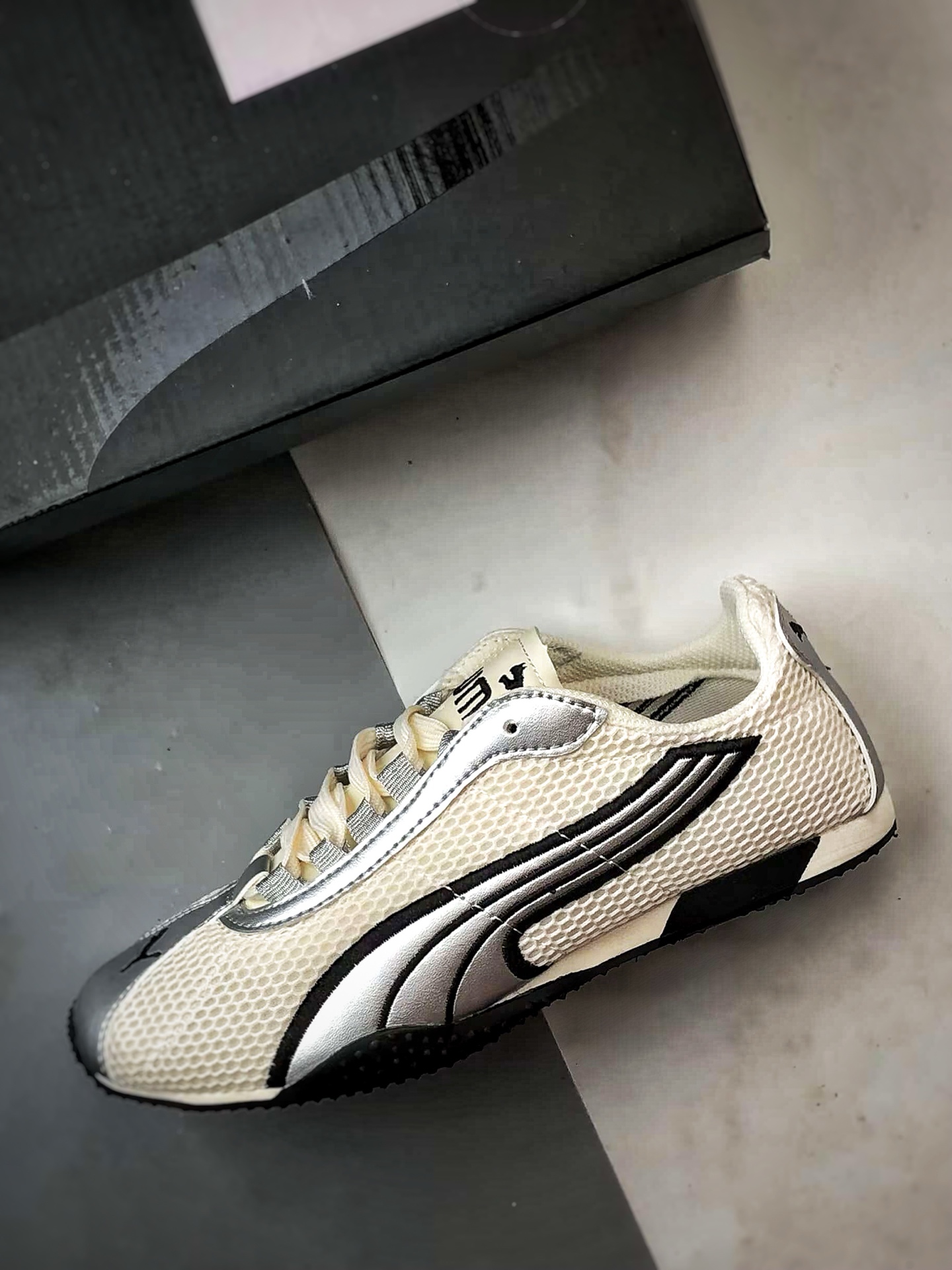 160 Puma H-Street OG 银光白 薄底低帮专业越野德训鞋 403692-05