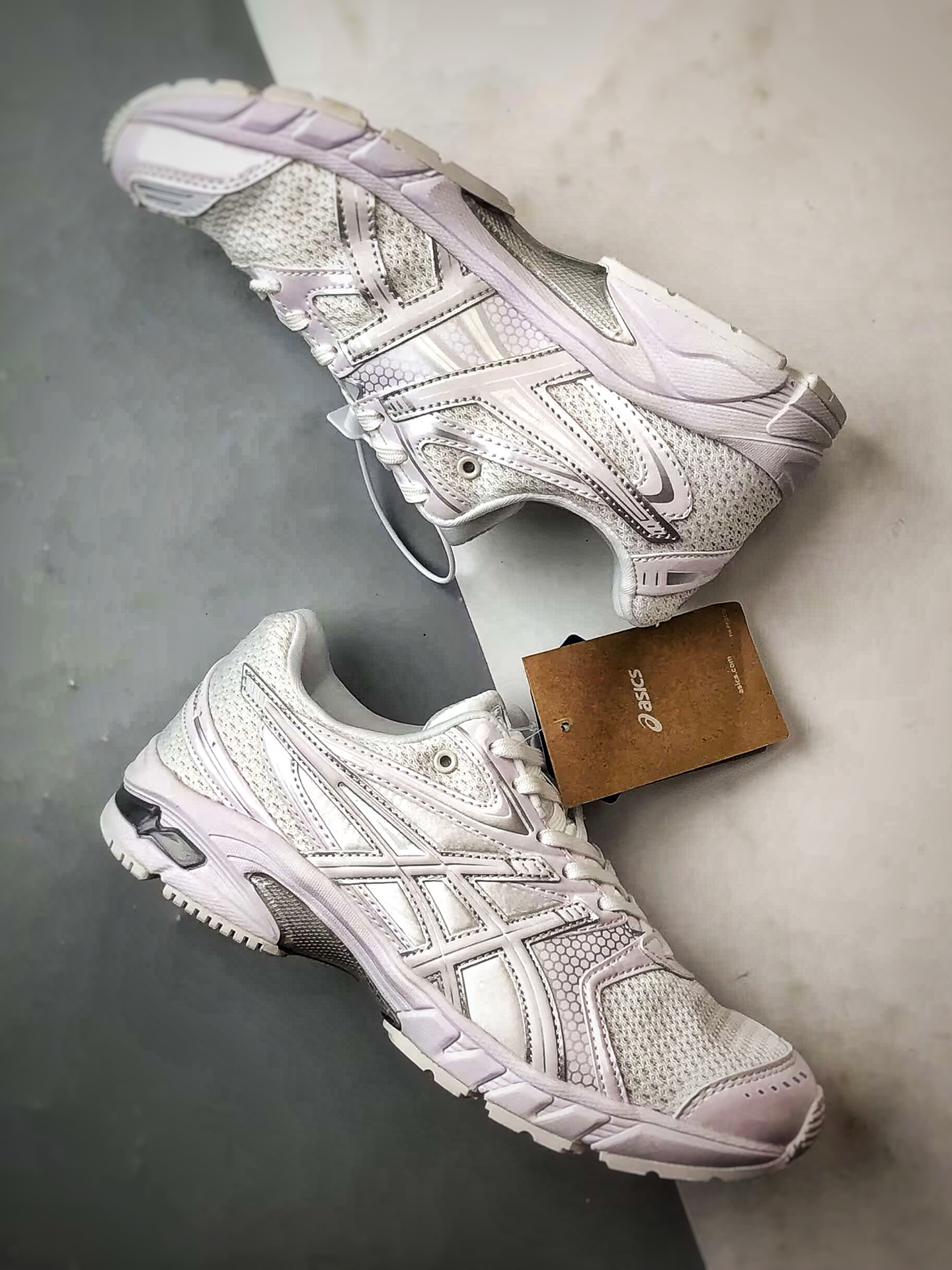Asics Gel-DS Trainer 14 白色 轻量疾速训练竞速运动跑步鞋 1203A608-100-莆田鞋,莆田鞋货源,高仿鞋,高仿鞋货源,安福档口,莆田高仿鞋,莆田鞋批发,高仿鞋批发,莆田高仿运动鞋,高仿运动鞋,莆田运动鞋 Asics Gel-DS Trainer 14 白色 轻量疾速训练竞速运动跑步鞋 1203A608-100