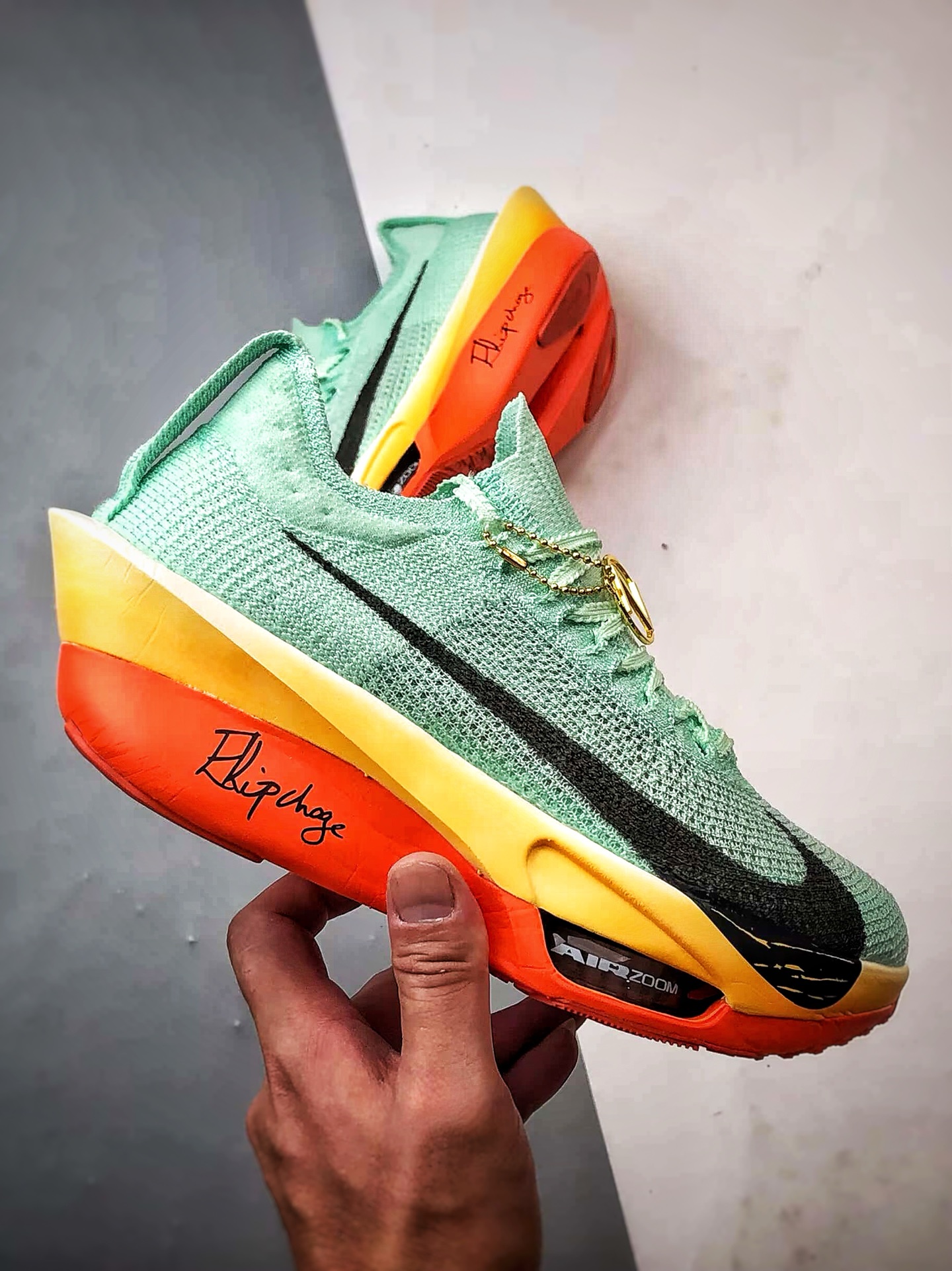 NK Air Zoom Alphafly 3 绿橙色 阿尔法飞行3代系列马拉松轻量竞速运动跑鞋 HJ7041-300