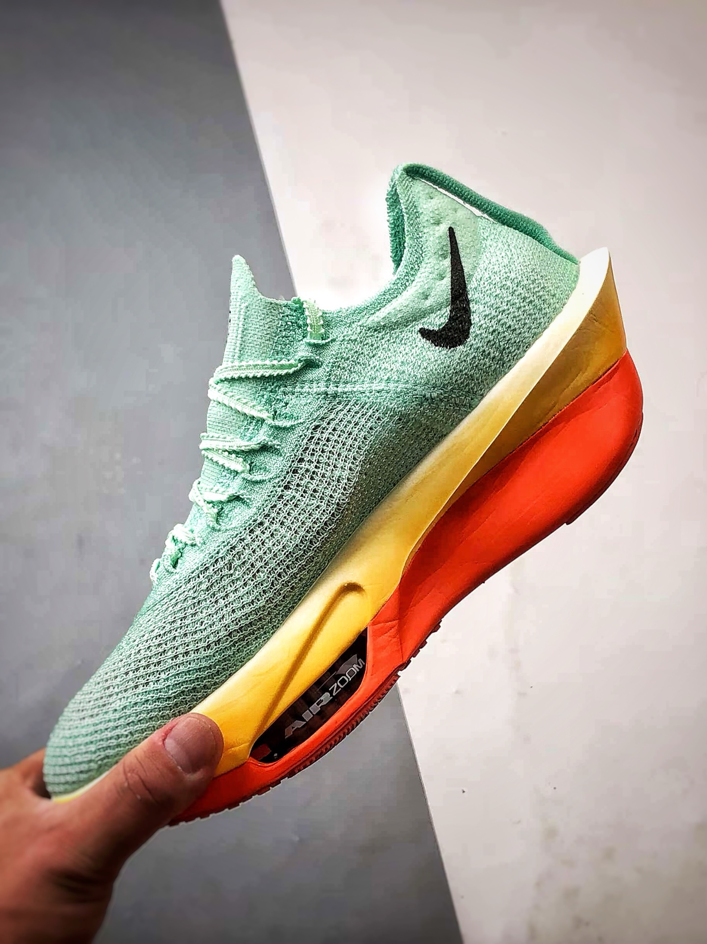 NK Air Zoom Alphafly 3 绿橙色 阿尔法飞行3代系列马拉松轻量竞速运动跑鞋 HJ7041-300