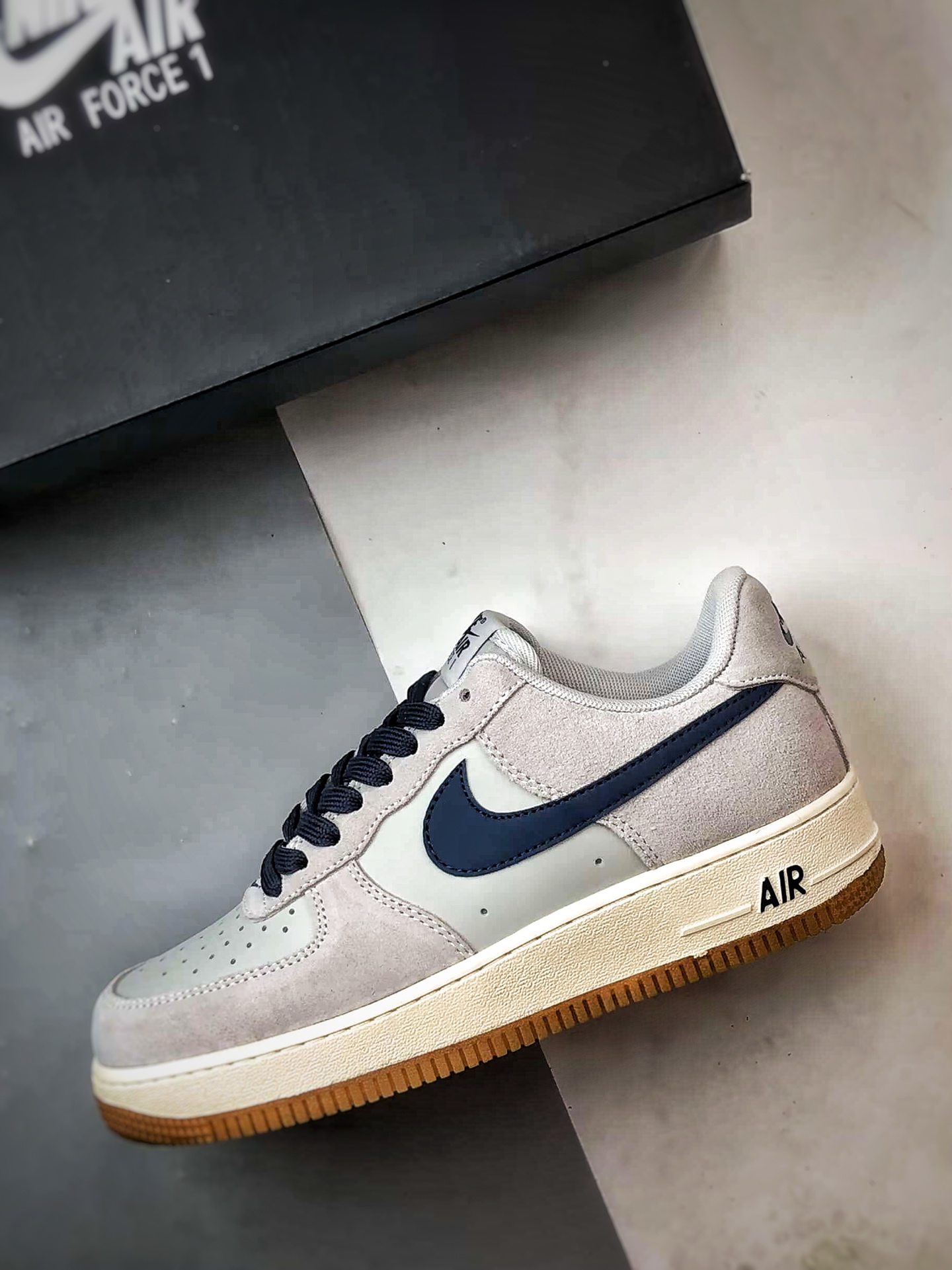 Air Force 1 '07 Low 灰蓝 IB6388-003-莆田鞋,莆田鞋货源,高仿鞋,高仿鞋货源,安福档口,莆田高仿鞋,莆田鞋批发,高仿鞋批发,莆田高仿运动鞋,高仿运动鞋,莆田运动鞋 Air Force 1 '07 Low 灰蓝 IB6388-003