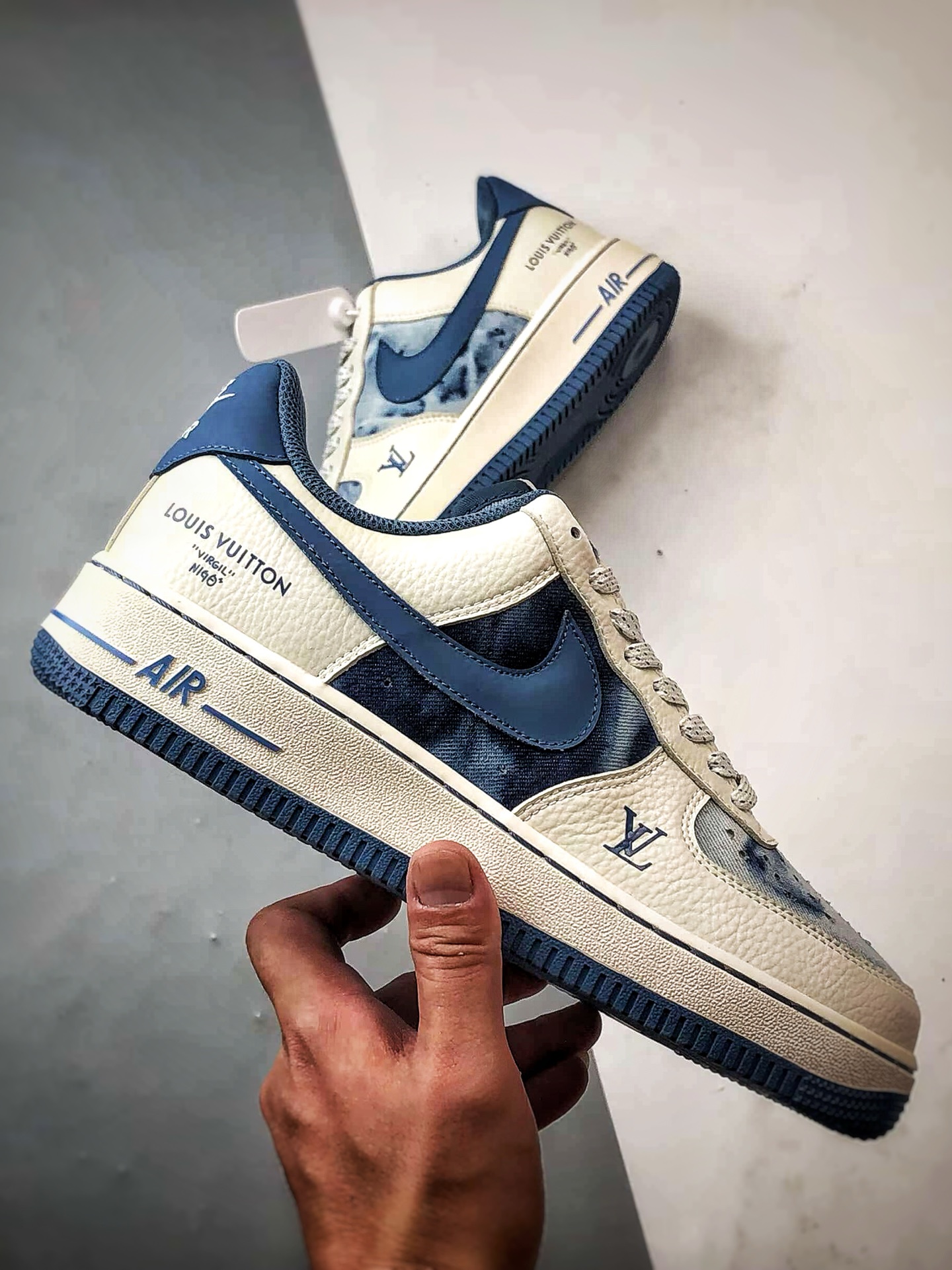 LV x Air Force 1 Low 扎染米白蓝 LW9279-019