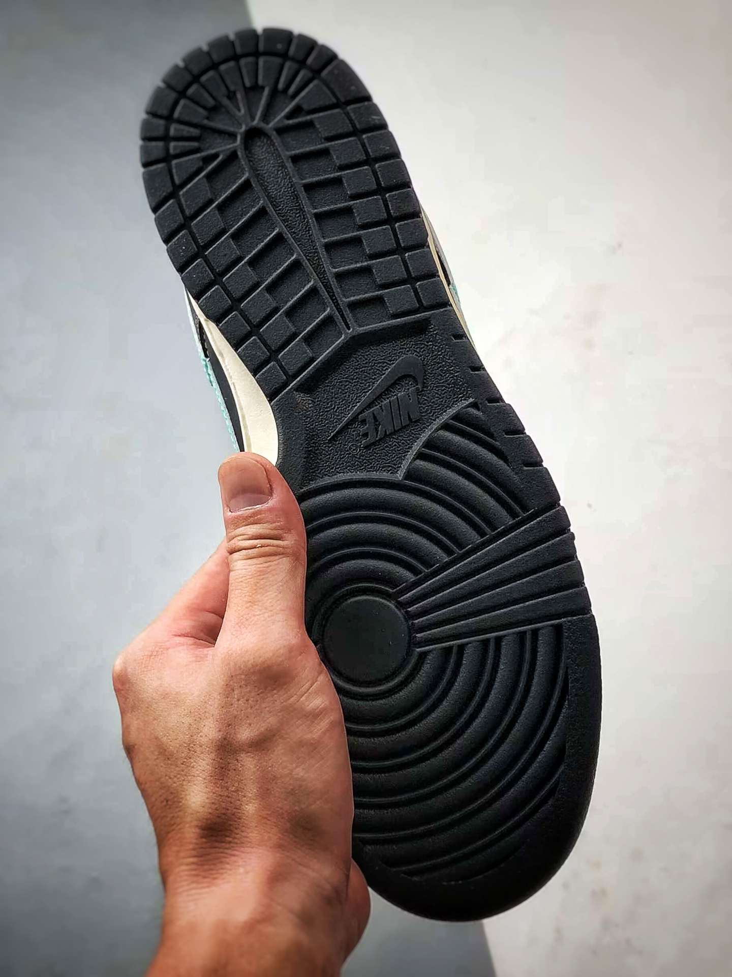 NK Dunk Low Retro ”DIY高端定制” LV黑蓝钩 低帮休闲运动板鞋 JP1648-033-莆田鞋,莆田鞋货源,高仿鞋,高仿鞋货源,安福档口,莆田高仿鞋,莆田鞋批发,高仿鞋批发,莆田高仿运动鞋,高仿运动鞋,莆田运动鞋 NK Dunk Low Retro ”DIY高端定制” LV黑蓝钩 低帮休闲运动板鞋 JP1648-033