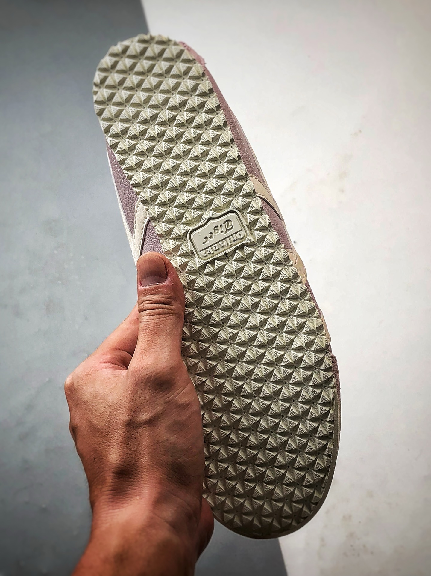 Asics 鬼冢虎 Mexico 66 浅紫色 1183C711-703