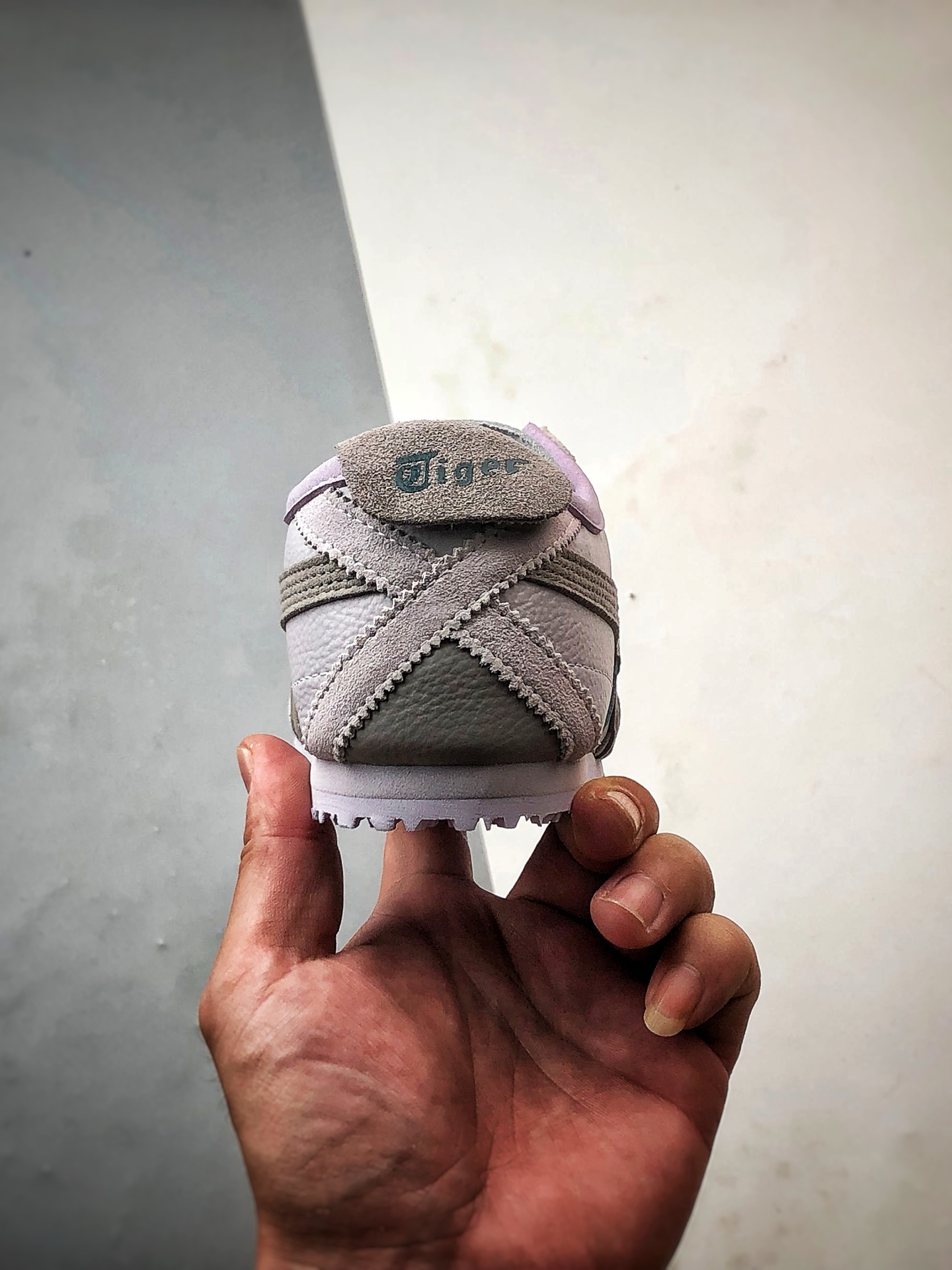 Asics 鬼冢虎 Mexico 66 紫灰蓝 1183C076-020-莆田鞋,莆田鞋货源,高仿鞋,高仿鞋货源,安福档口,莆田高仿鞋,莆田鞋批发,高仿鞋批发,莆田高仿运动鞋,高仿运动鞋,莆田运动鞋 Asics 鬼冢虎 Mexico 66 紫灰蓝 1183C076-020