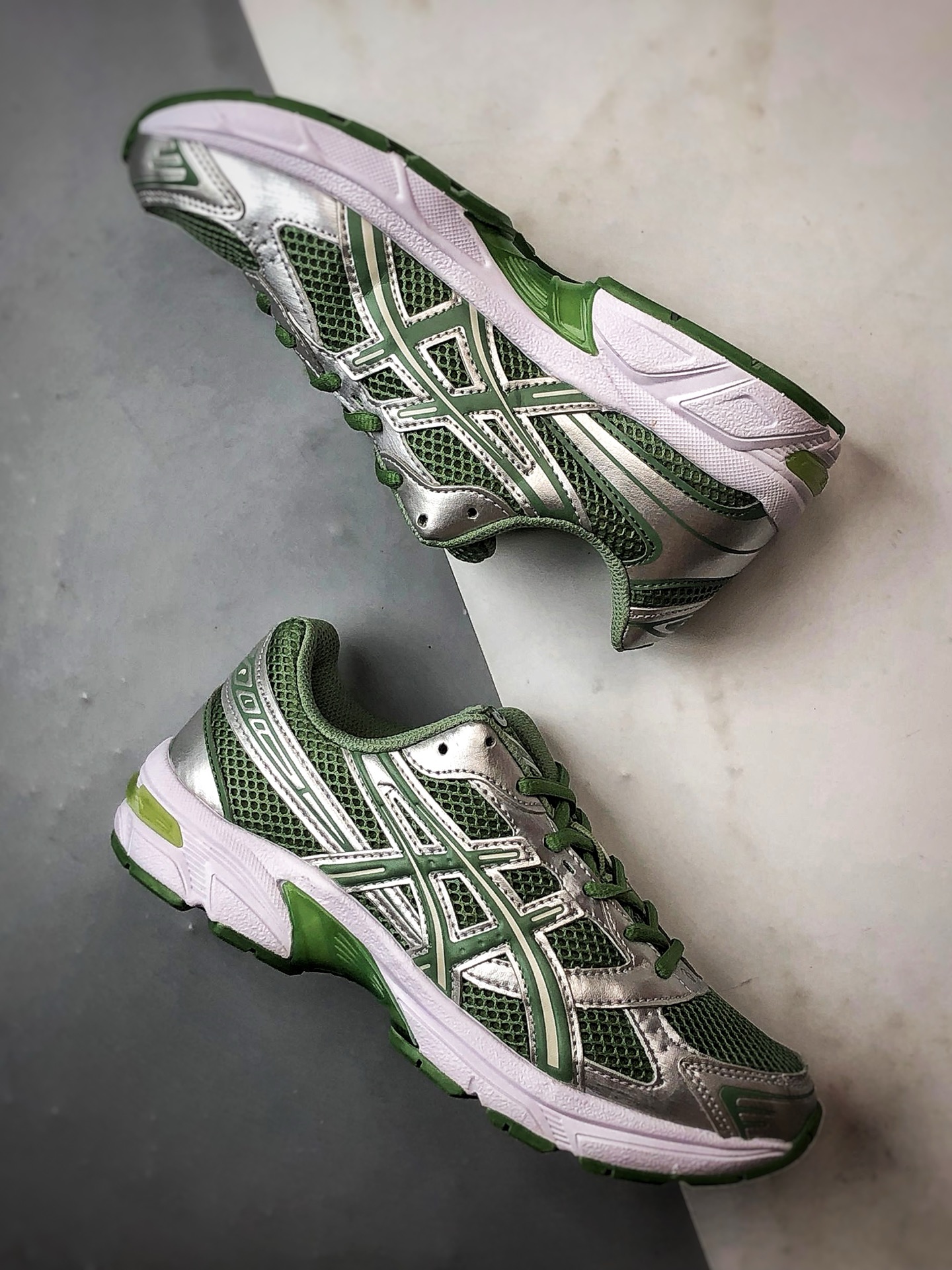 Asics Gel-1130 银绿色 亚瑟士轻便百搭休闲运动慢跑鞋 1203A842-300-莆田鞋,莆田鞋货源,高仿鞋,高仿鞋货源,安福档口,莆田高仿鞋,莆田鞋批发,高仿鞋批发,莆田高仿运动鞋,高仿运动鞋,莆田运动鞋 Asics Gel-1130 银绿色 亚瑟士轻便百搭休闲运动慢跑鞋 1203A842-300