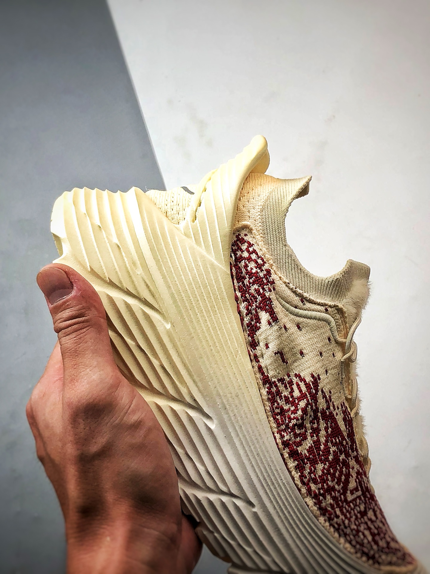 Paria Farzaneh x Hoka One One Restore Chukka 奶白色 联名舒适防滑休闲城市通勤机能跑步鞋 1169090-CRM-莆田鞋,莆田鞋货源,高仿鞋,高仿鞋货源,安福档口,莆田高仿鞋,莆田鞋批发,高仿鞋批发,莆田高仿运动鞋,高仿运动鞋,莆田运动鞋 Paria Farzaneh x Hoka One One Restore Chukka 奶白色 联名舒适防滑休闲城市通勤机能跑步鞋 1169090-CRM