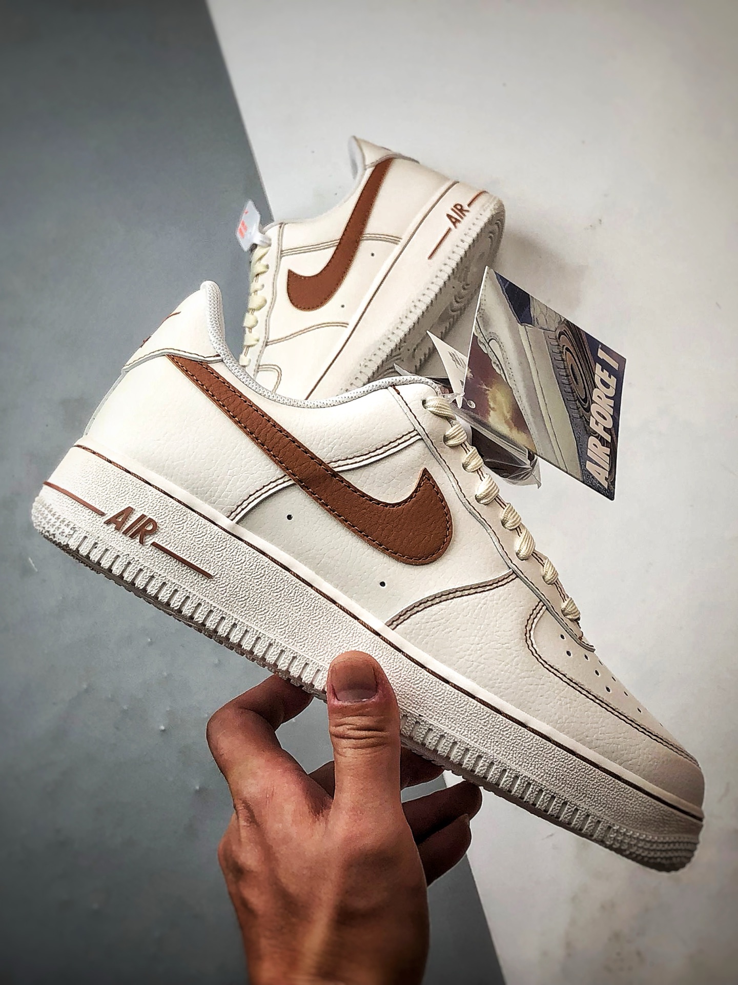 Air Force 1 '07 Low 米棕色 HQ2037-101