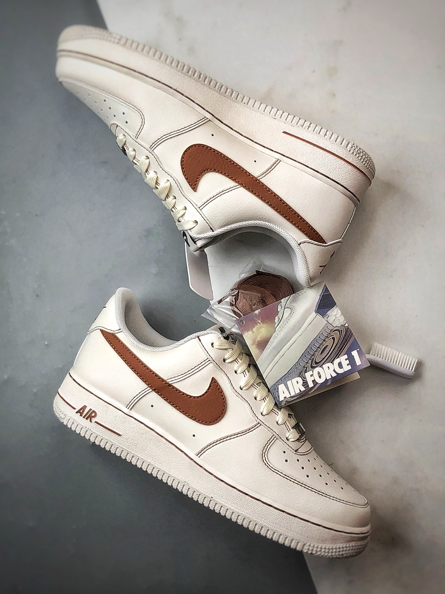 Air Force 1 '07 Low 米棕色 HQ2037-101