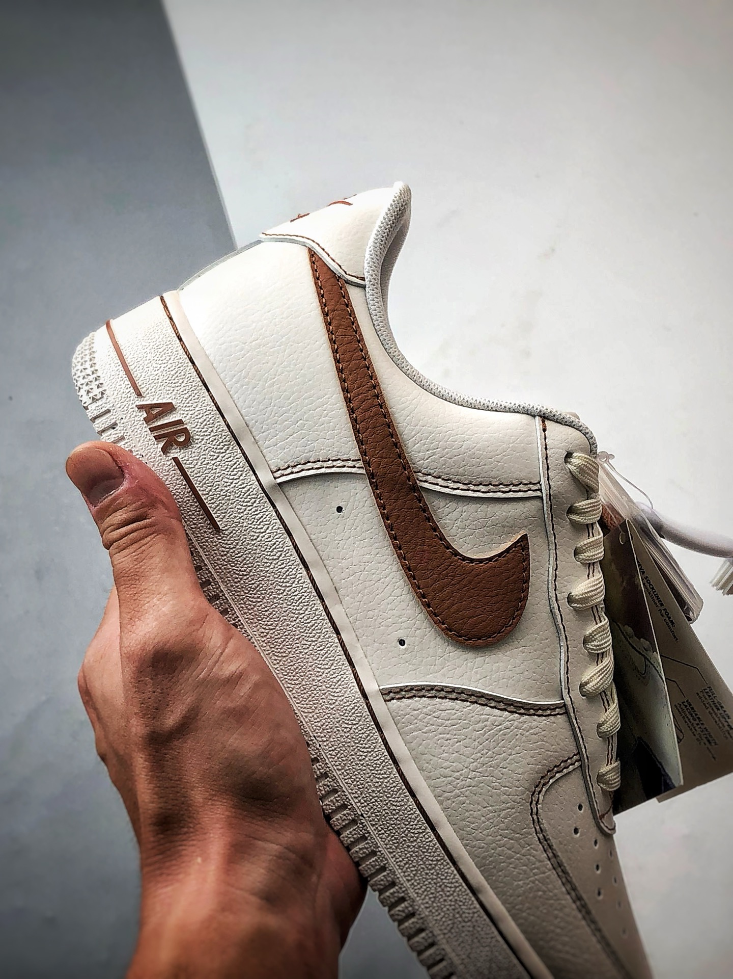 Air Force 1 '07 Low 米棕色 HQ2037-101