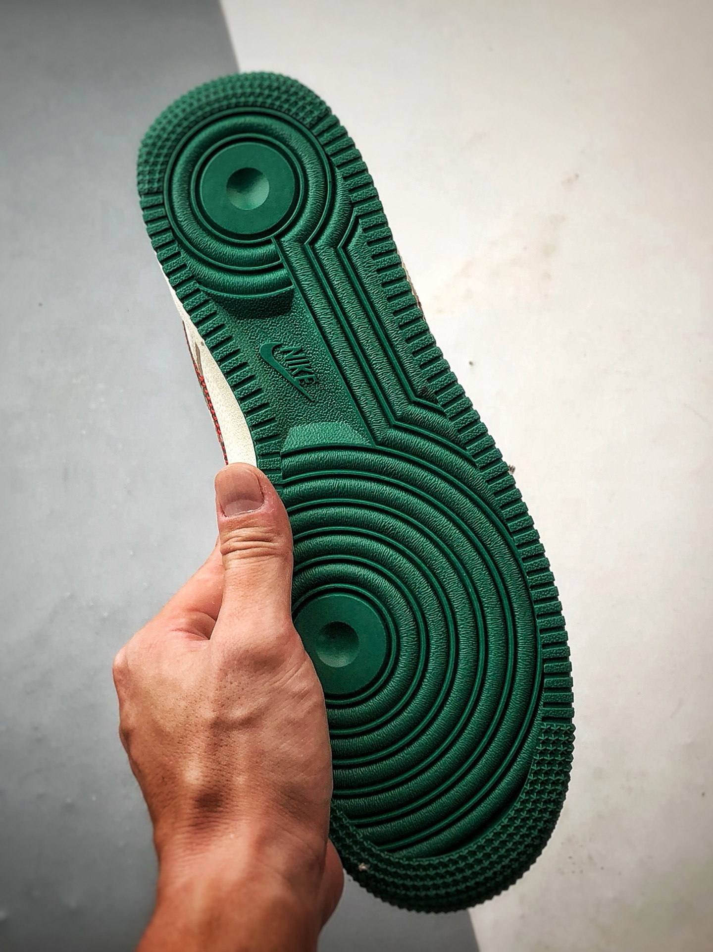 Stussy x Air Force 1 Low 米绿红 KJ1688-002