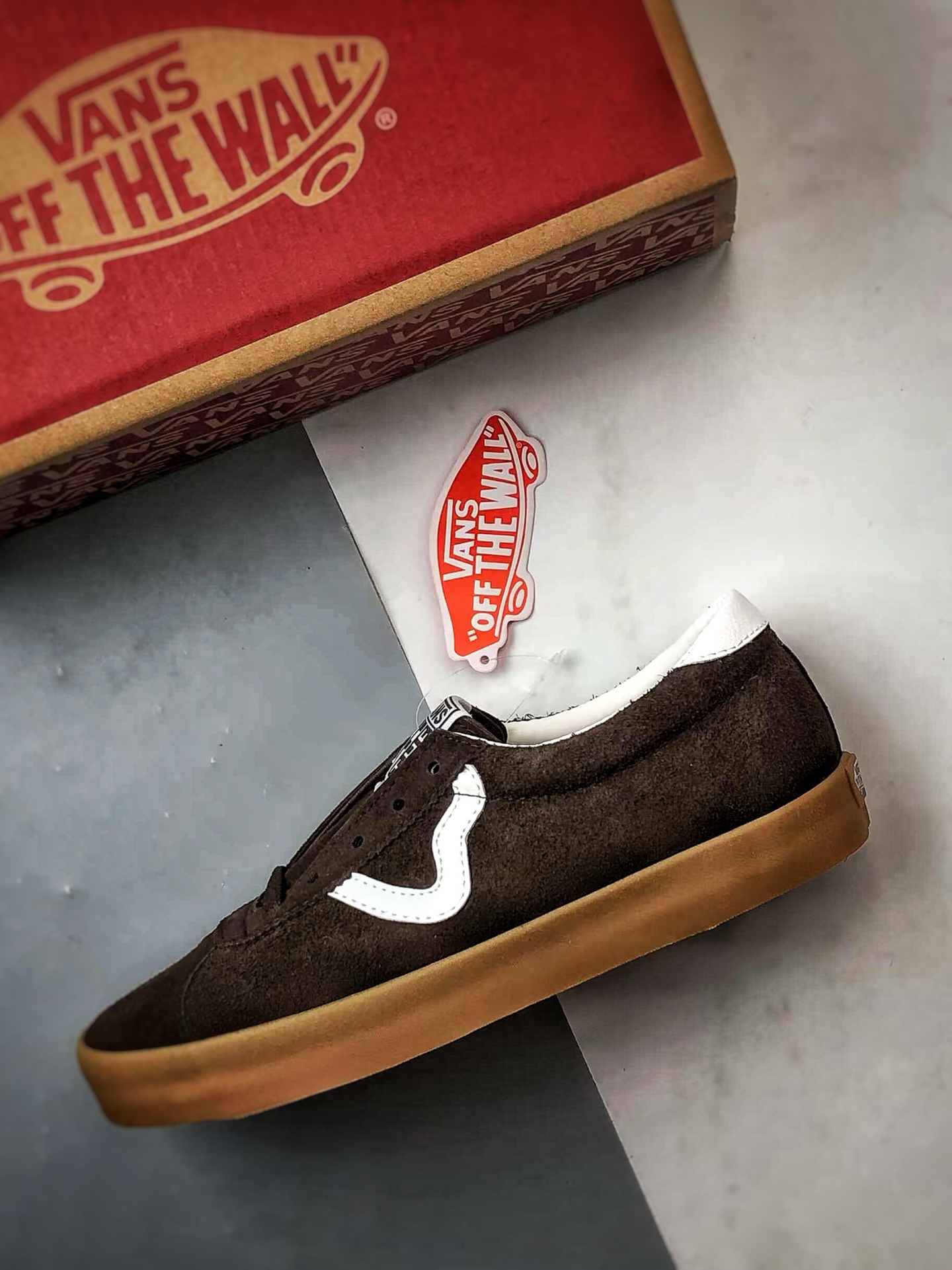 Vans Sport Low 安纳海姆 咖啡色 万斯官方 复古休闲硫化滑板鞋 VN000CQRZR6-莆田鞋,莆田鞋货源,高仿鞋,高仿鞋货源,安福档口,莆田高仿鞋,莆田鞋批发,高仿鞋批发,莆田高仿运动鞋,高仿运动鞋,莆田运动鞋 Vans Sport Low 安纳海姆 咖啡色 万斯官方 复古休闲硫化滑板鞋 VN000CQRZR6