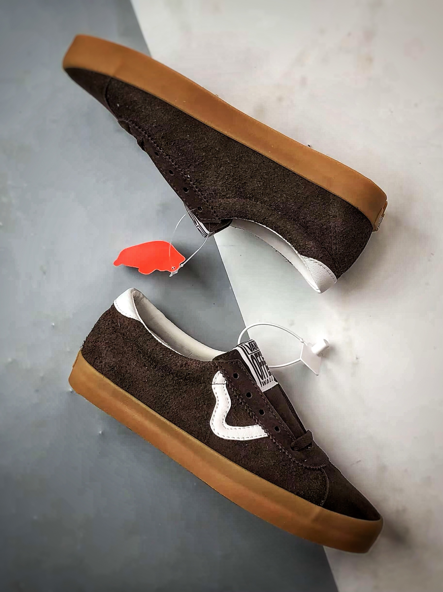 Vans Sport Low 安纳海姆 咖啡色 万斯官方 复古休闲硫化滑板鞋 VN000CQRZR6-莆田鞋,莆田鞋货源,高仿鞋,高仿鞋货源,安福档口,莆田高仿鞋,莆田鞋批发,高仿鞋批发,莆田高仿运动鞋,高仿运动鞋,莆田运动鞋 Vans Sport Low 安纳海姆 咖啡色 万斯官方 复古休闲硫化滑板鞋 VN000CQRZR6