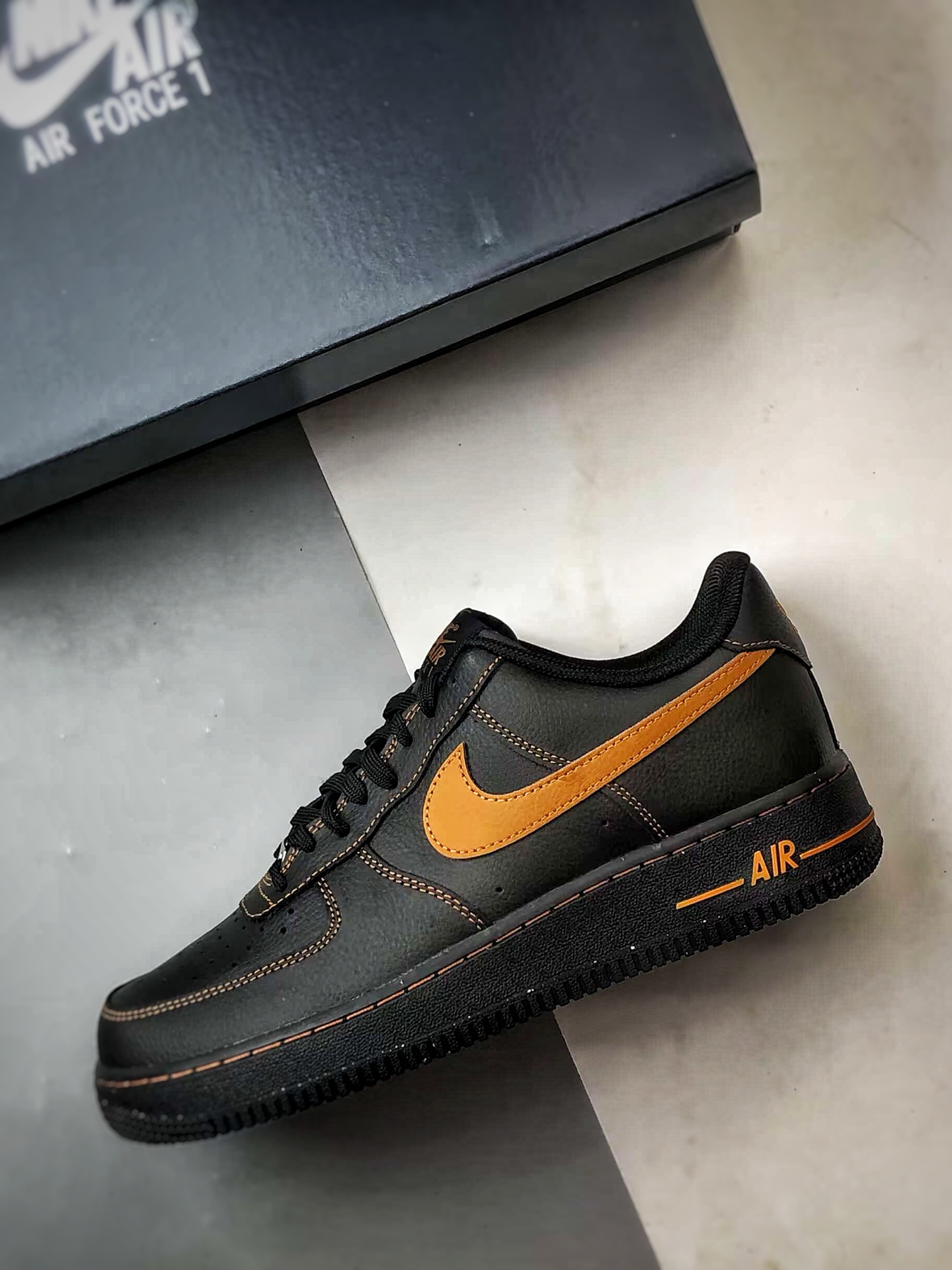 Air Force 1 '07 Low 黑棕褐色 HQ2037-003